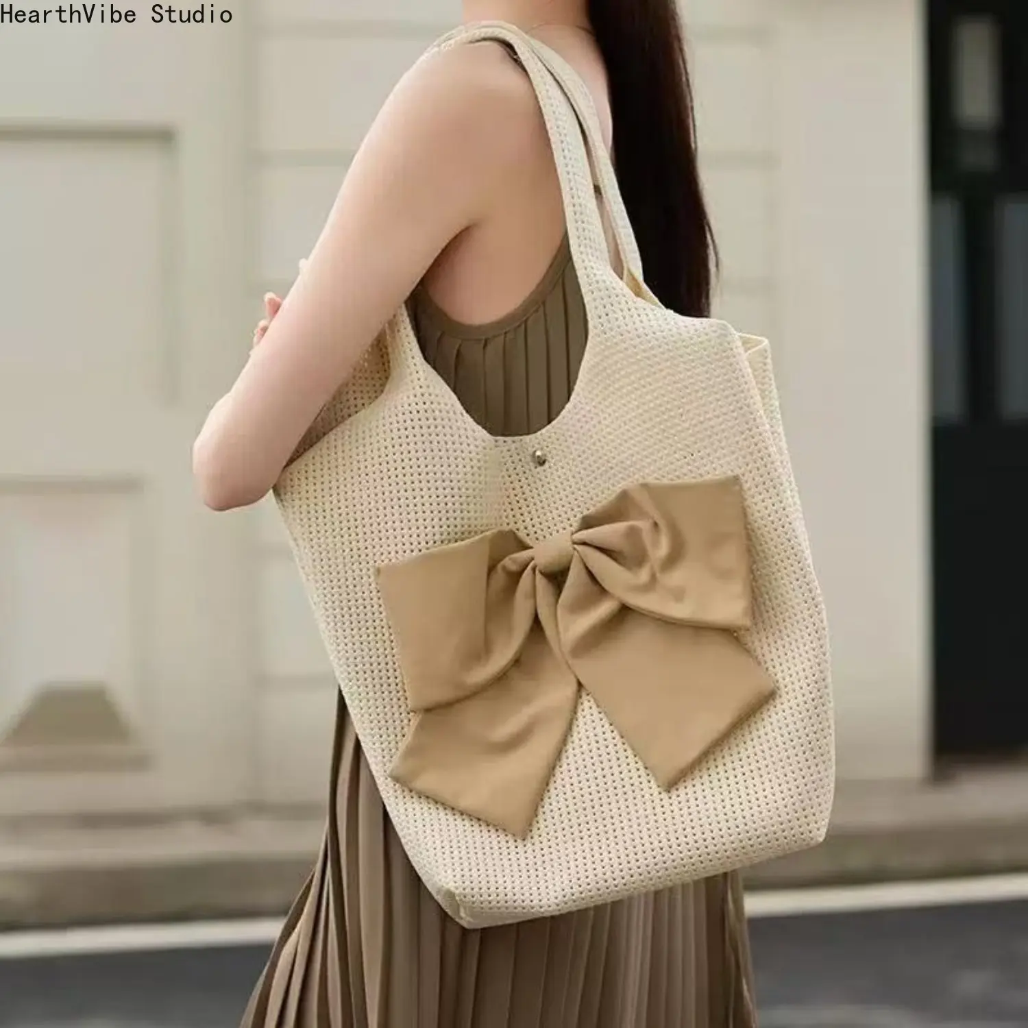 Large Bowknot Knit Crochet Tote Bag for Women, Cute Cutout Woven Shoulder Bag Handbag, Lightweight Casual Summer Beach Purse, Elegant Hobo Travel Shopping Satchel