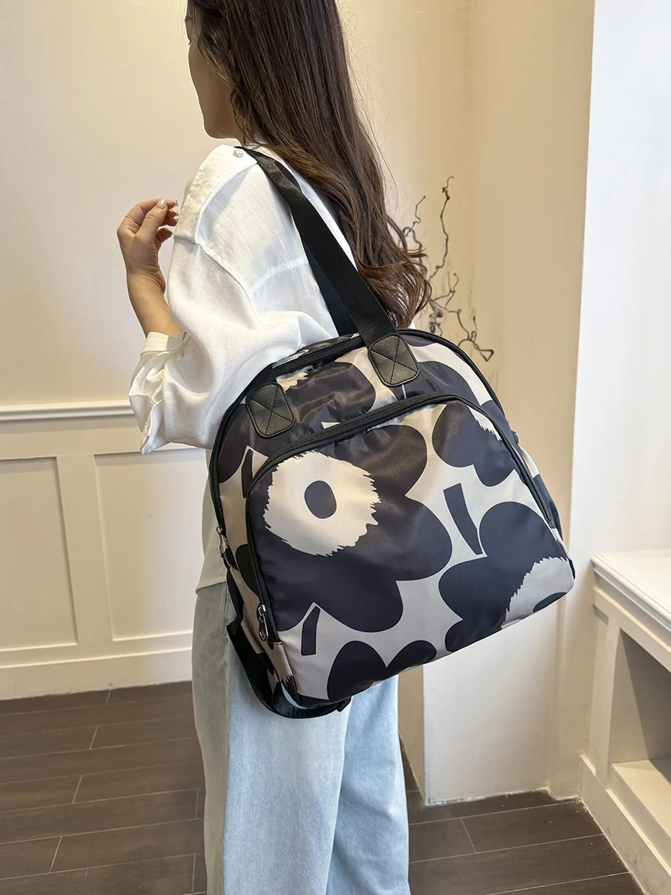 2026 New Women's Casual Backpack Ladies Commuting Backpack Large Capacity Backpack Travel Lightweight Waterproof Rabbit Backpack
