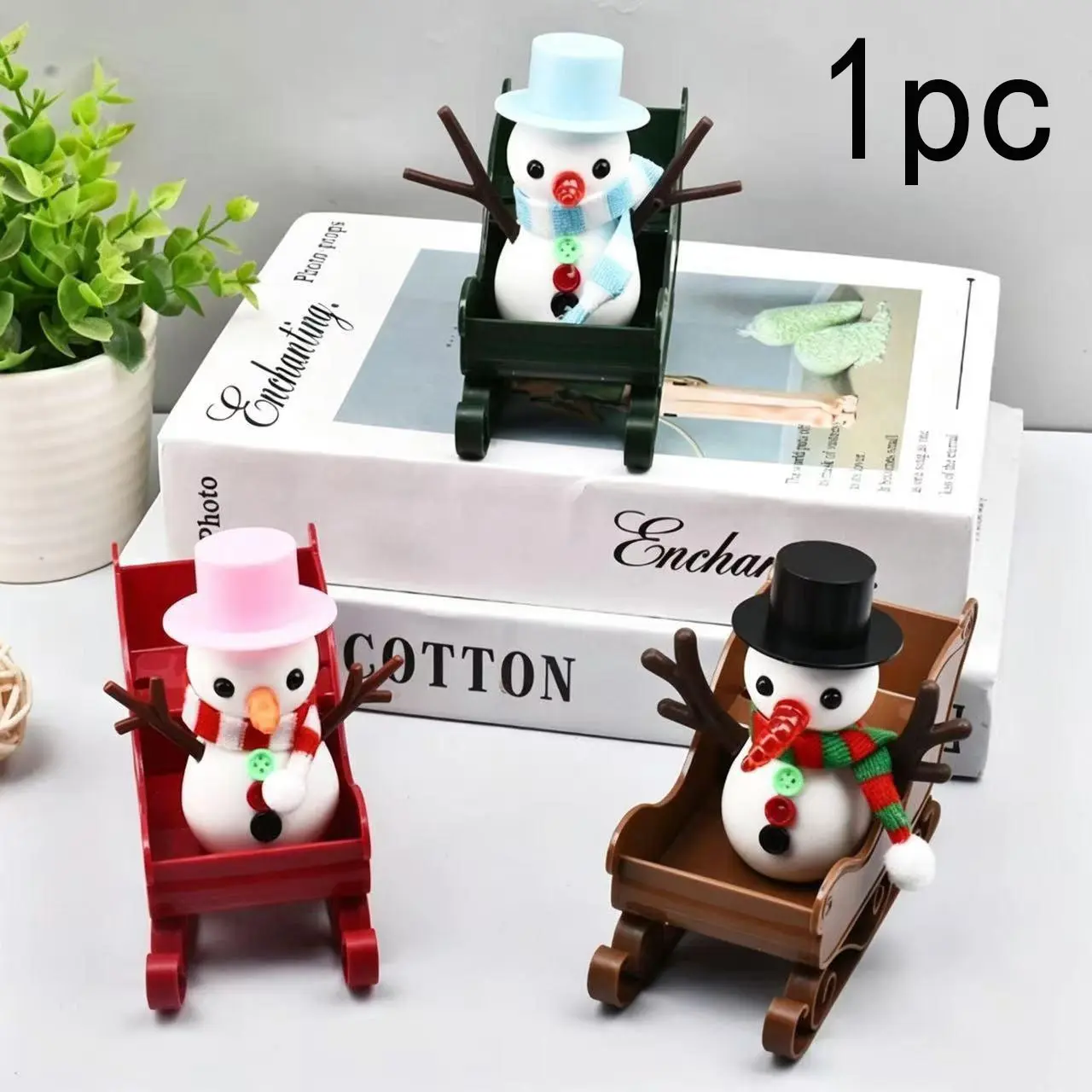 1pc Plastic Sleigh Christmas Mall Decoration, Small Deer Snow Car, Holiday Scene Ornament, Festive Display Piece, Perfect for Christmas Decorations