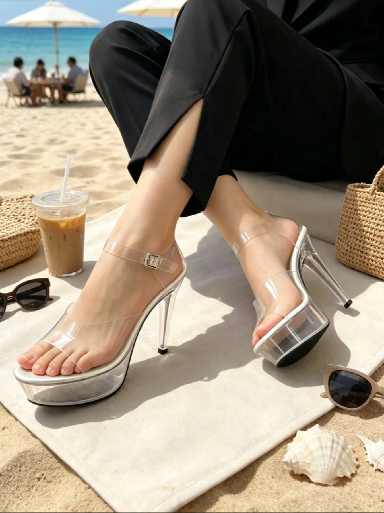 2026 New High Heel Sandals, Retro Thick Sole Waterproof Stiletto, Exquisite Heels, Trendy Fashion Heels for Women, Party Shoes in Silver Color/