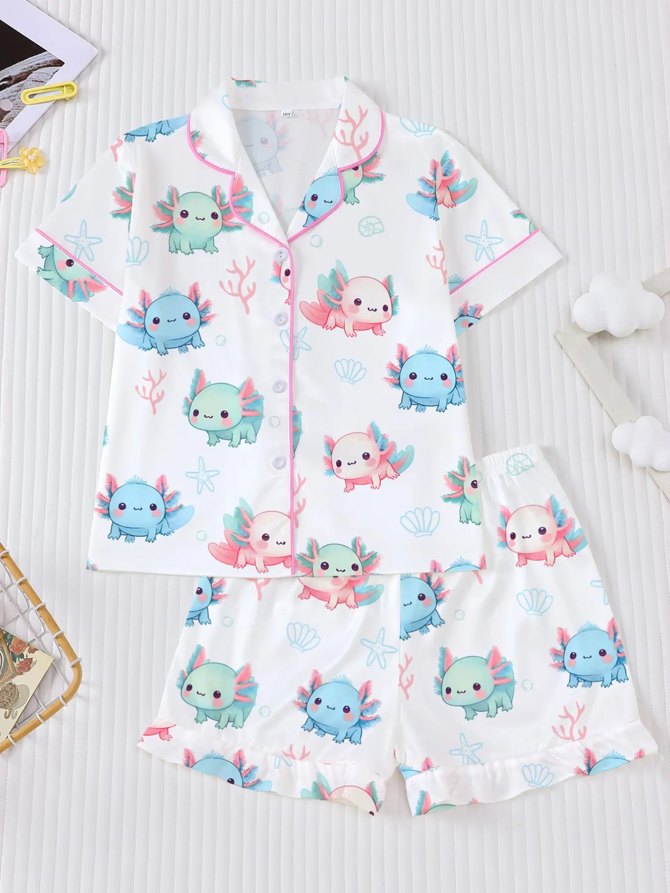 Four Seasons New Children's Short Pajama Set, Collared pajama set, Soft and Cute Hexagonal Dragon Print, Flip Collar Open Button Home Pajama Clothing, Summer Flame Retardant Short Sleeve Shorts Set, Soft Fabric, Summer Pjs