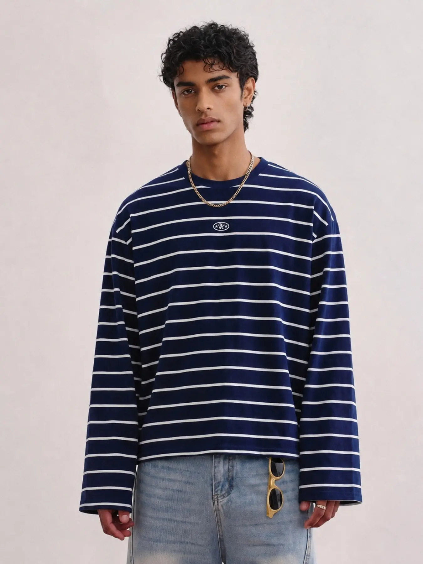Cleanfit Blue Horizontal Striped Cropped Long Sleeve T-Shirt, American Vintage Navy Style Loose Drop Shoulder Top, Street Matching Couple Outfit, Cropped Crew Neck Long Sleeve Tee, Unisex Casual Top for Daily Commute & Party, Holiday & Birthday Gift