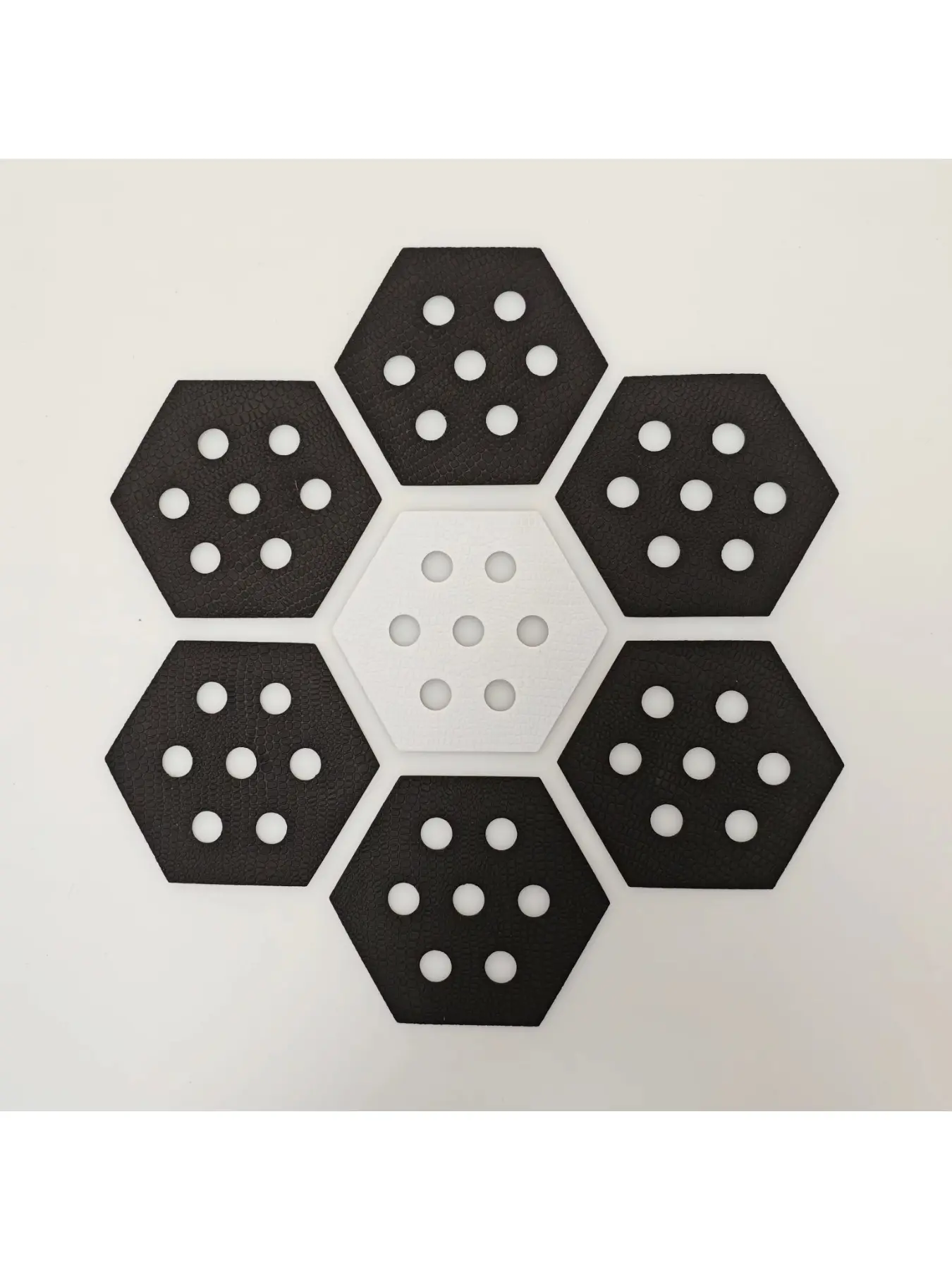 Hexagon Surfboard Traction Pad Non Slip Self Adhesive Quick Drain Surf Foot Grips, 7 Pack & 12 Pack Available, Black & White Options For Surfboard SUP Paddle Board Wakeboard Water Sports Surf Accessories