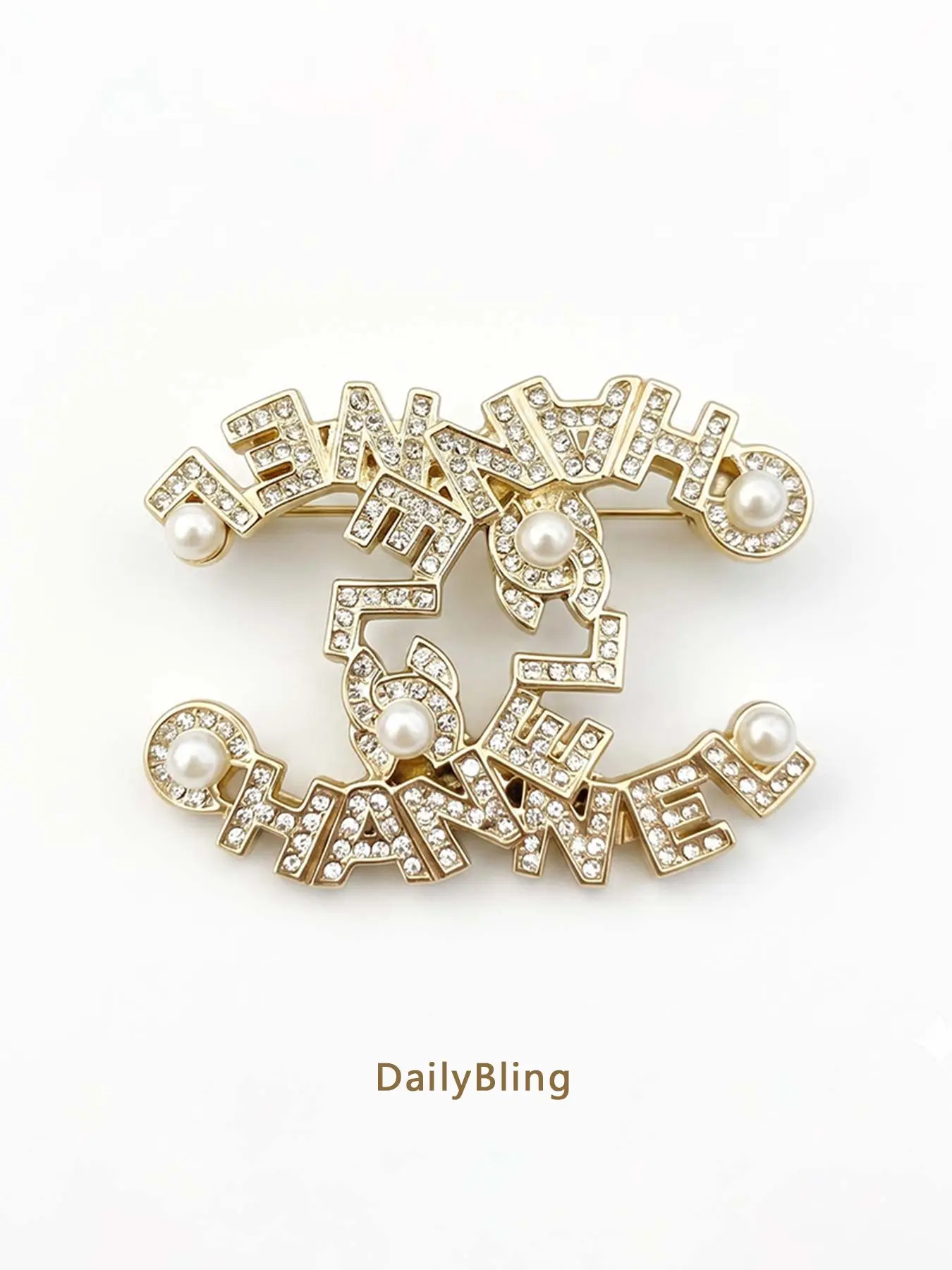 Women's Elegant CC Brooch, Twisted Letter Crystal Pearl, Silver Color and Golden, Daily Wear Accessory, All Seasons Fashion Jewelry