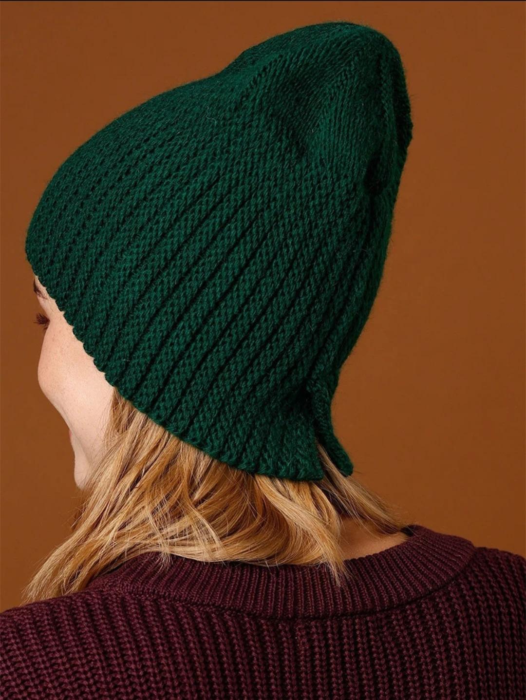 Hot Sale Women Hat Kpop Style Autumn /Winter Hat Soft Beanie Hats For Women Leisure Back Split Teens Ponytail Knitted Cap