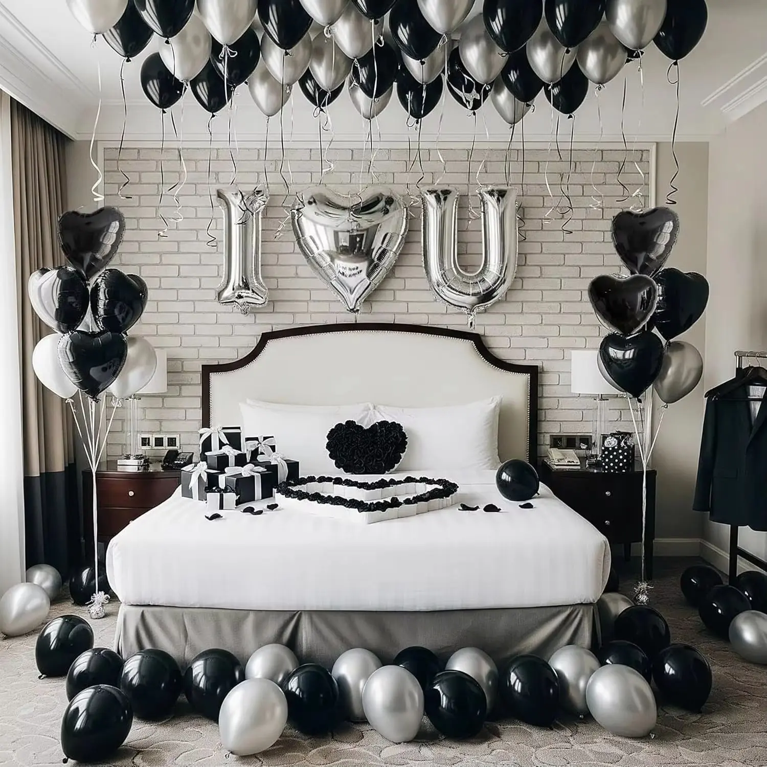 32 Inch Heart Balloon Set, Party Balloons, 500 Realistic Rose Petals, Romantic Decoration for Anniversary, Valentine's Day, Proposal