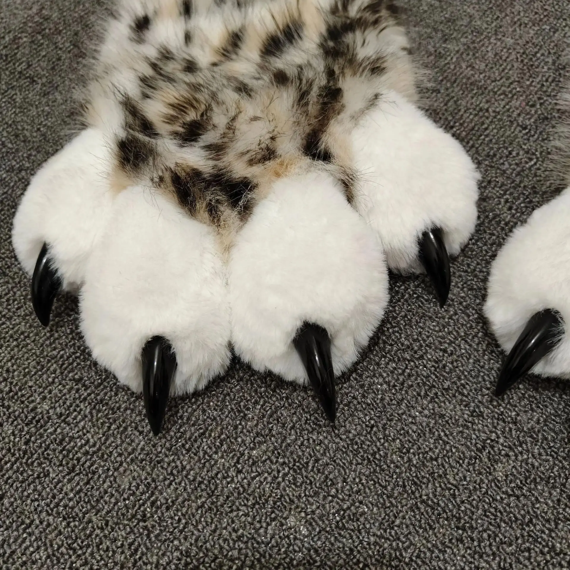 Cute Leopard Print Polyester Fursuit Kigurumi, Full Finger Cat Paws with Tiger Claw Props Nails, Cartoon Plush Cosplay Costume, Animal-Themed Fashion Accessory Set for Party Performances, Animals, Performance Props, Plush Furry, Tiger Claws, Accessories,