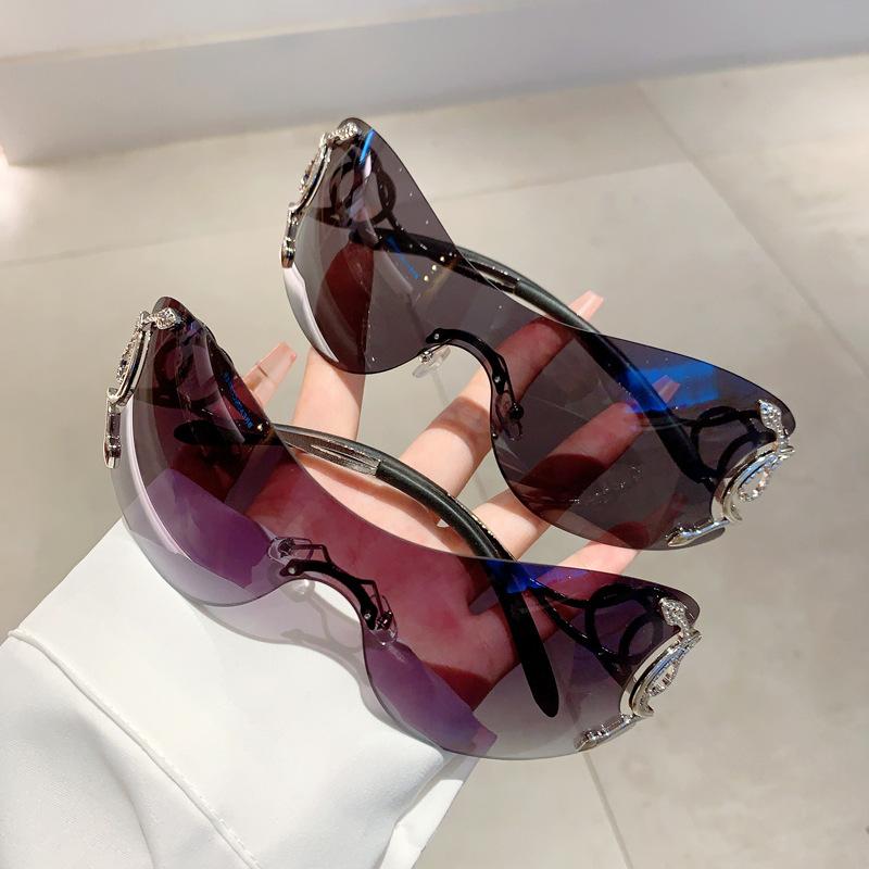 Y2K Rimless Luxury Brand Designer Sunglasses Women For Men One Piece Trendy Oversized Sun Glasses Metal Snake Pink Punk Shades durable SpringStatements