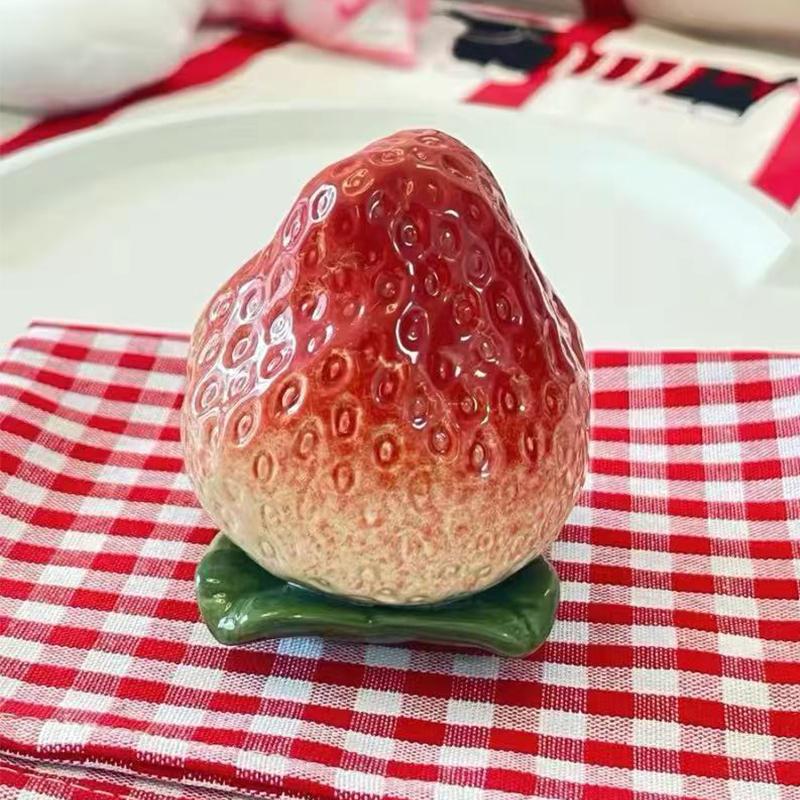 Ceramic Strawberry Tea Canister Airtight Storage Jar Coffee Container Portable Food Storage with Lid Home Decorative Ornament Birthday Gift for Tea Lovers