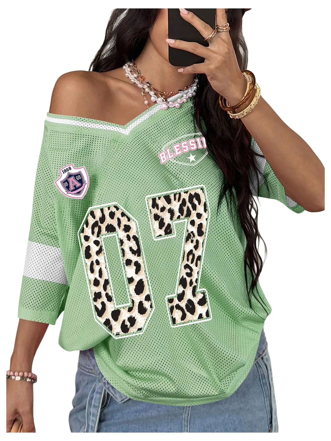 American retro-style casual digital-printed Aesthetic Streetwear, a loose V-neck mesh short-sleeved women's T-shirt, is a fashionable, comfortable and breathable top, Casual Comfy Tee.