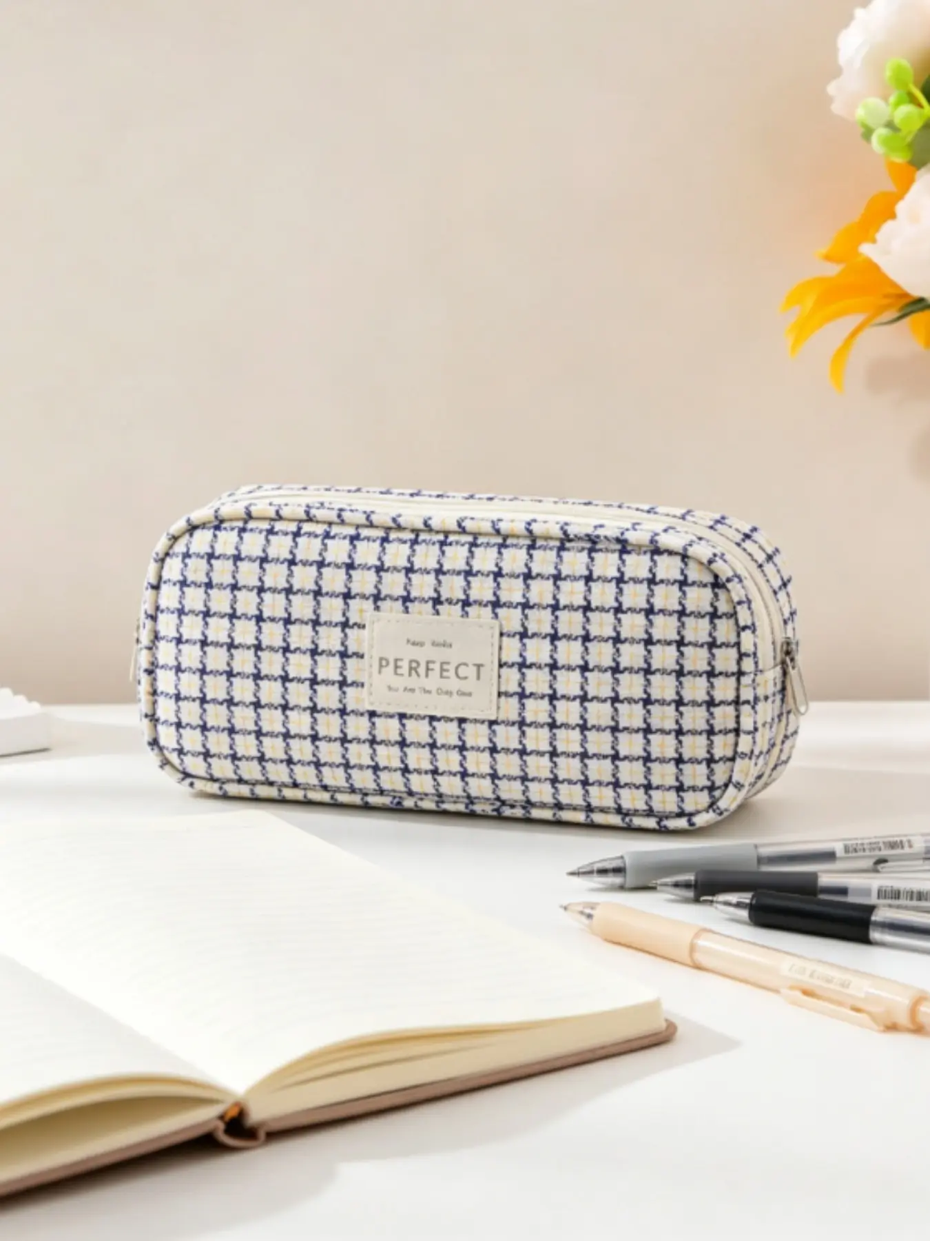 New Korean Style Dual Layer Large Capacity Pencil Case, Cute Grid Pattern, Multi-Compartment, Ideal for Teen Girls, All Seasons