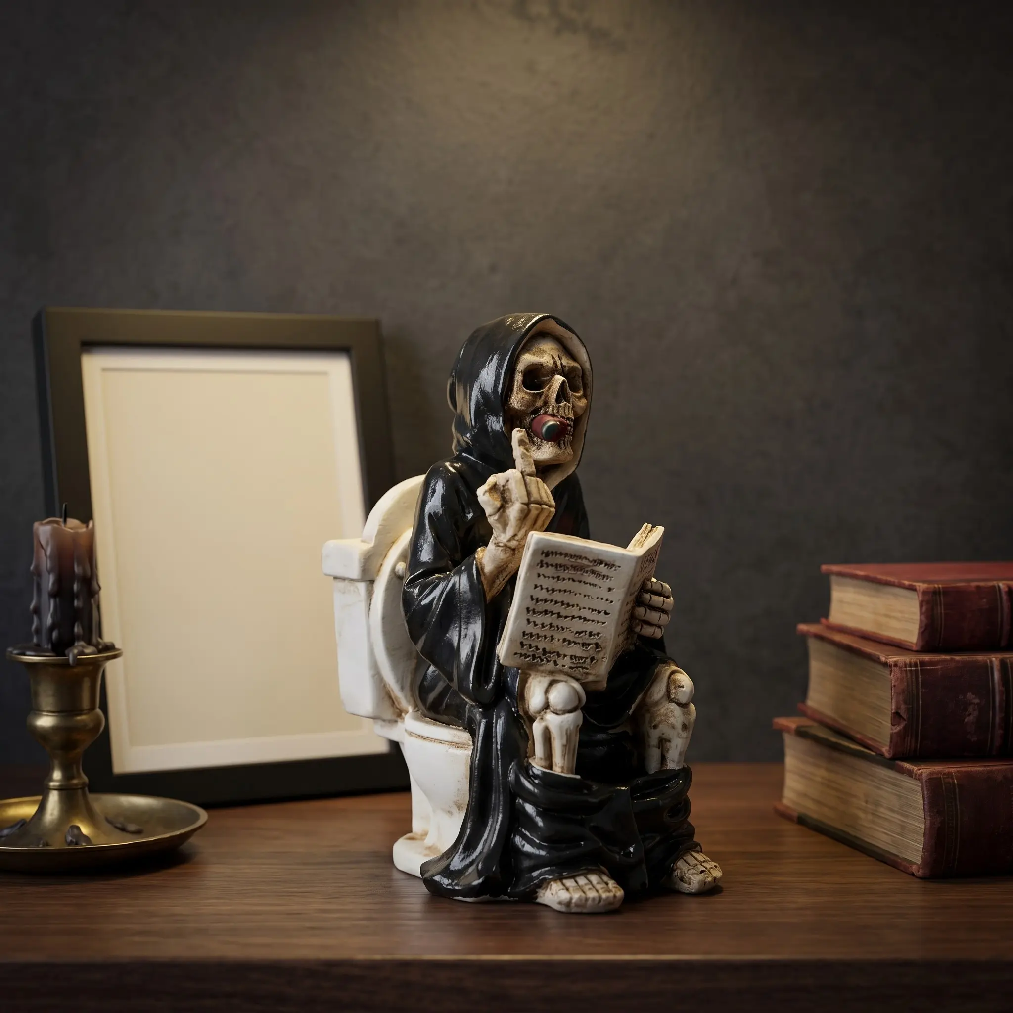 1pc Toilet Seat Skeleton Statue Reading Newspaper, Spooky Home Decor Item, Desktop Ornament, Halloween Decoration, Small Gift Idea, Resin Figurine Statue