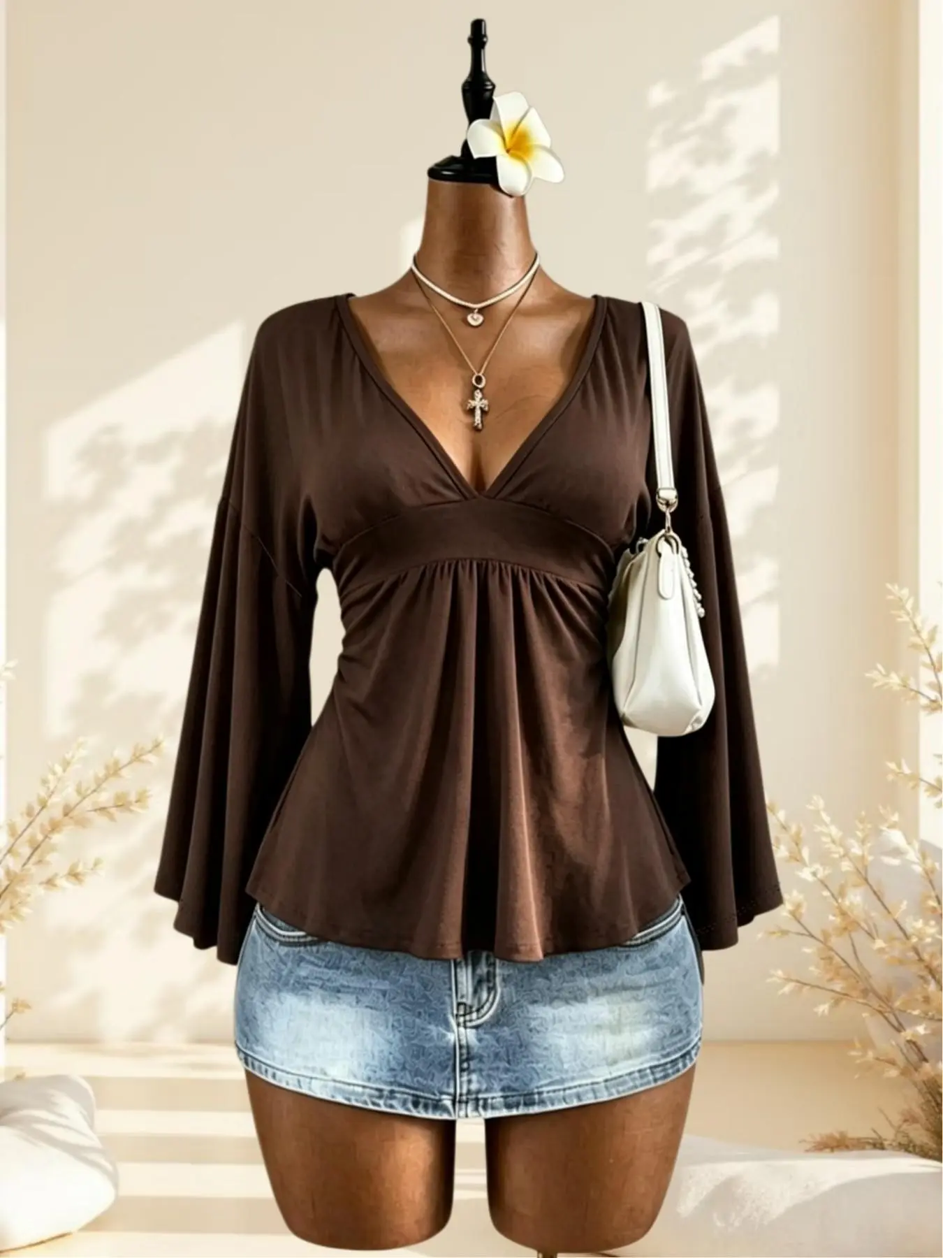 Women's Deep V Neck Bell Sleeve Top, Front Pleated Waist Slim Fit Loose Hanging Seven-Quarter Sleeve Atmosphere T-Shirt, Autumn Shirt