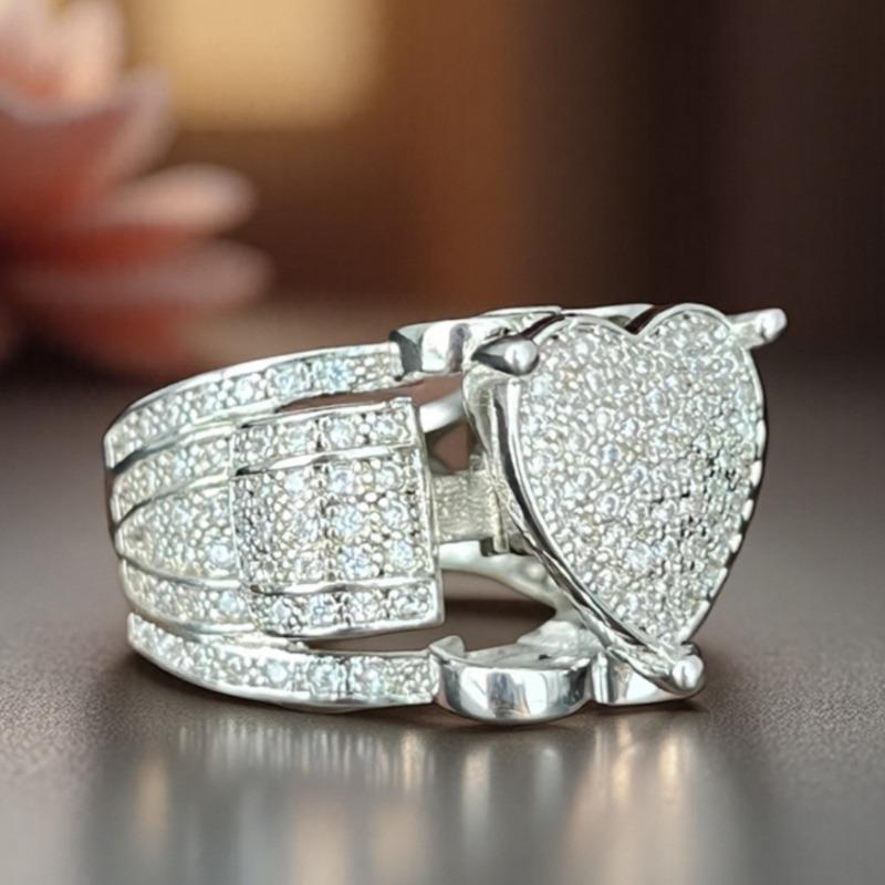 Gothic Heart-Shaped Hip-Hop Cubic Zirconia Ring Unisex Design Suitable for Wedding Engagement Anniversary Ideal Gift for Valentine's Day Mother's Day Daily Casual Fashion Jewelry