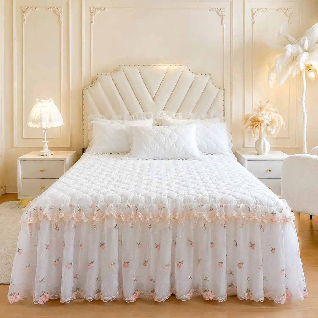 3pcs Lace Bed Skirt Set, Includes 1 Bed Skirt and 2 Pillowcases, Thick Quilted Mattress Protector, All Seasons