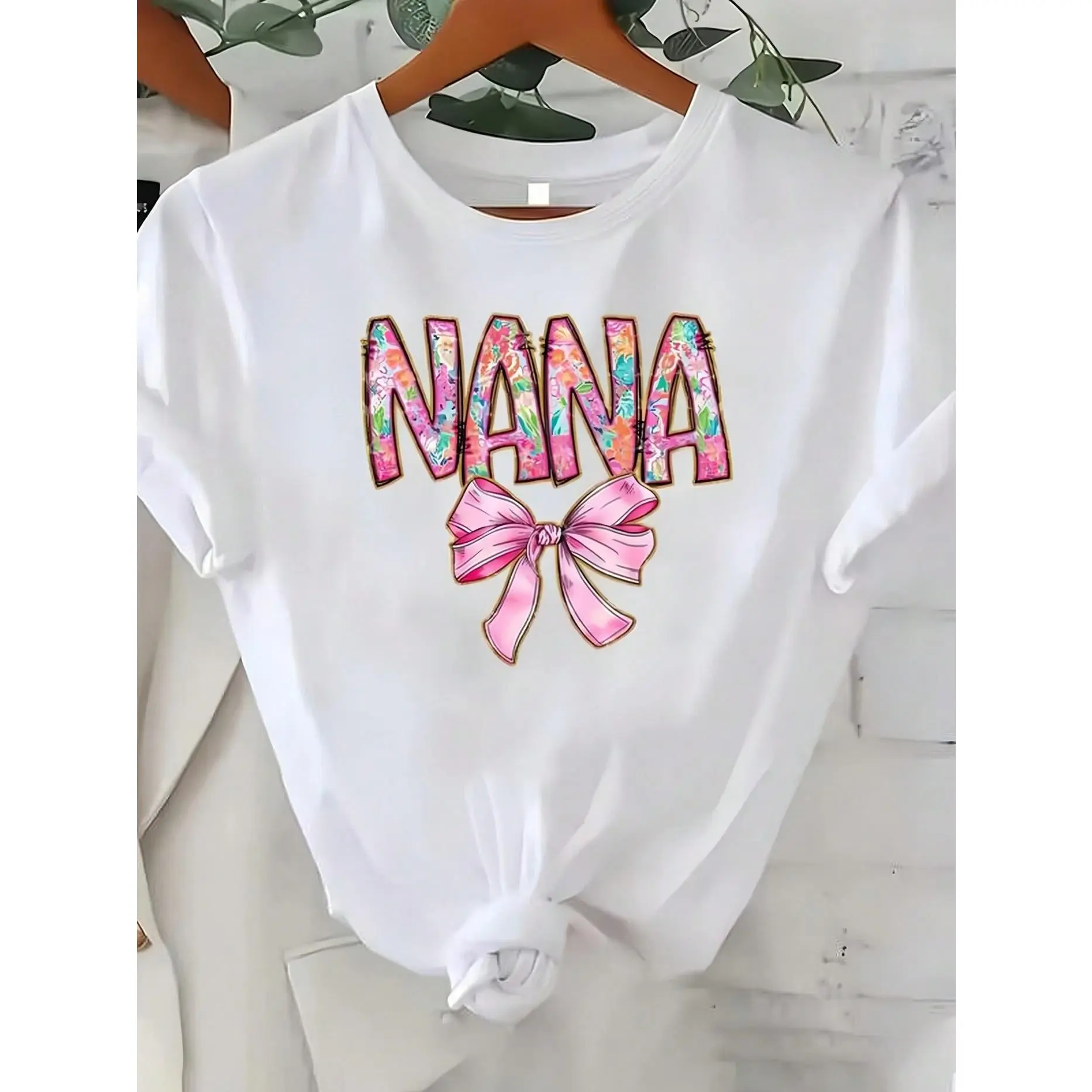 Women's Short-Sleeve Light Round Neck Floral Nana Print White Cotton Top, Casual Medium-Stretch Breathable Knit T-Shirt, Shortsleeve, T Shirts Women, Women's Graphic Tees