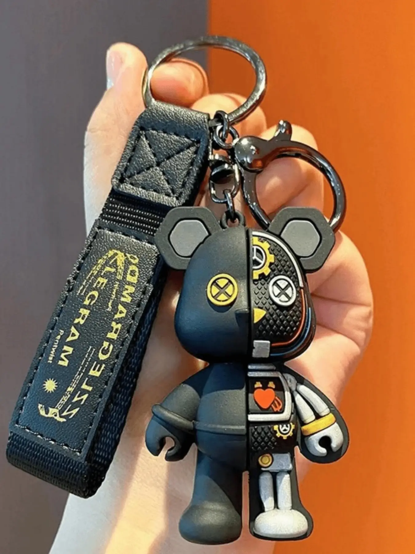 Mechanical Bear Keychain Pendant, Backpack Decoration, Unisex Cartoon 3D Statue, Fashion Creative Key Ring, Car Accessories Gift, Keychains Cute