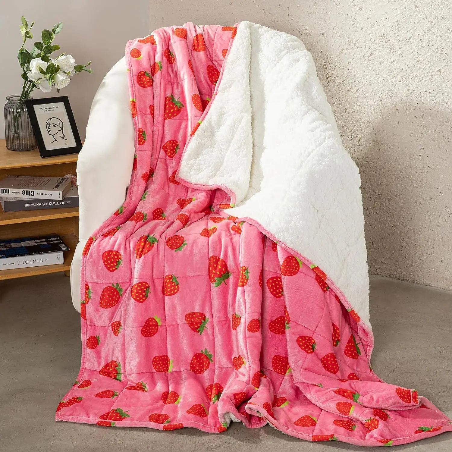 Weighted Blanket Queen Size 20 Lbs 60x80 Inches,Ultra Soft Comfortable Fluffy Sherpa Weighted Blankets for Adults,Cute Pink Strawberry Heavy Blanket as Gift for Women,Machine Washable