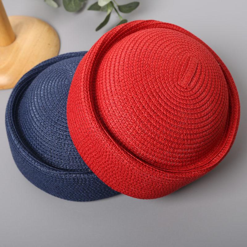 2026 New Summer Japanese Retro Artistic Painter Berets Pillbox Hat Woven Paper Straw Sun Hats Women Circle Concave Top Straw Hat
