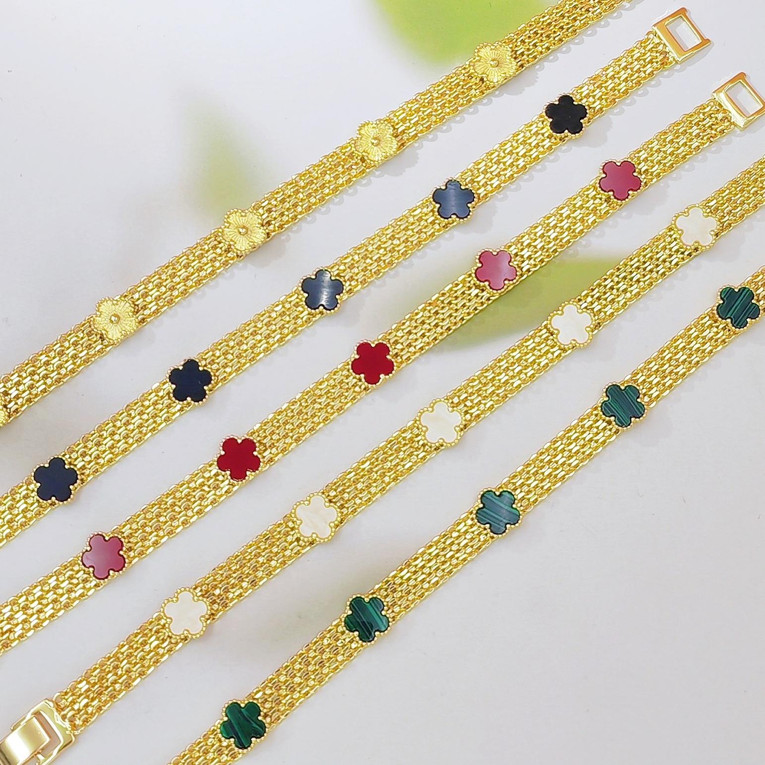 Colorful Clover & Five-Leaf Lucky Bracelet for Women, White Shell Inlaid Design, Trendy Y2K Aesthetic Fashion Jewelry, Dainty & Versatile for Daily Wear, Parties & Holiday Gift Giving