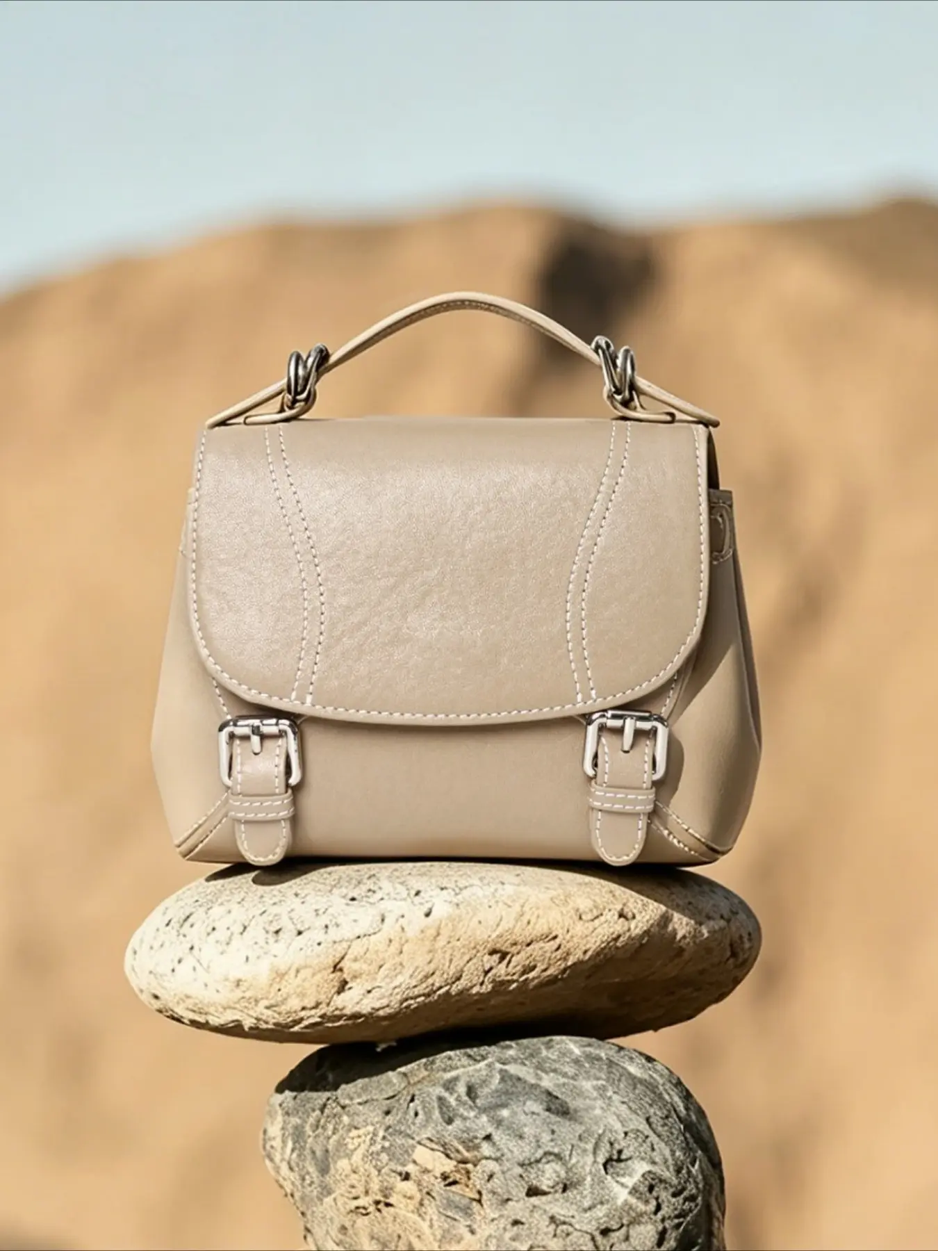 Bag 2026 new leather women's bag summer large-capacity light luxury handbag commuter shoulder messenger bag luggage