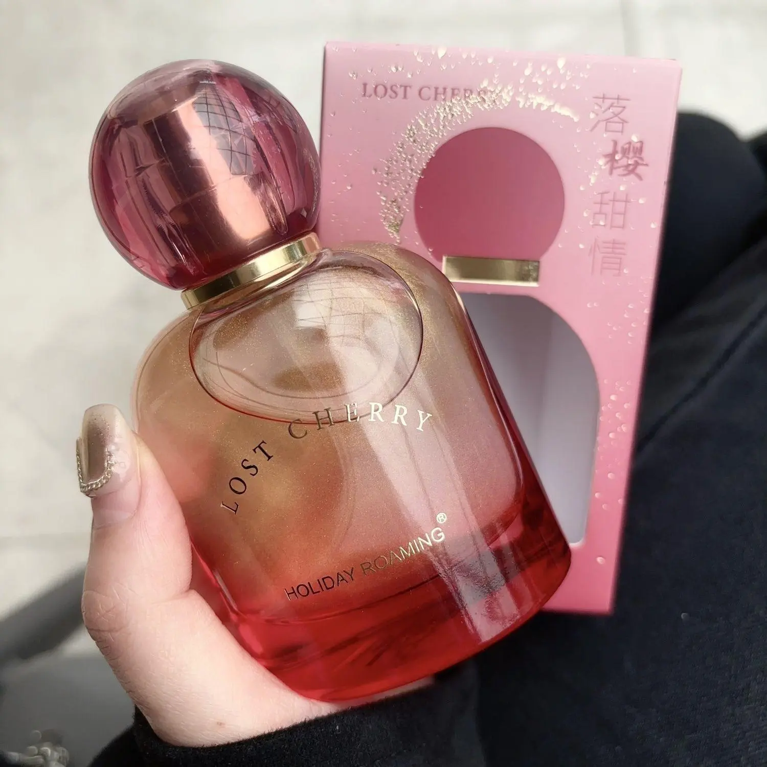 Lost Cherry Holiday Roaming Women's Perfume, Long-lasting Floral Fruity Fragrance, Fresh Natural Floral Fruity Scent for Dates, Holiday Gift for Women