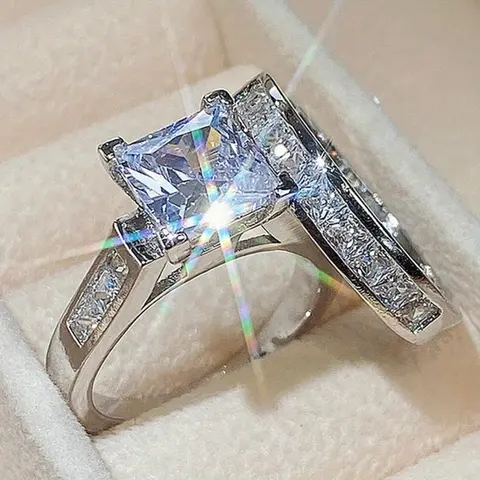 Fashion Sparkling  2-Piece Ring Set for Women - Wedding & Engagement Jewelry, Romantic Couple Rings, Valentine's Day/Anniversary Gift, Party & Bridal Accessory