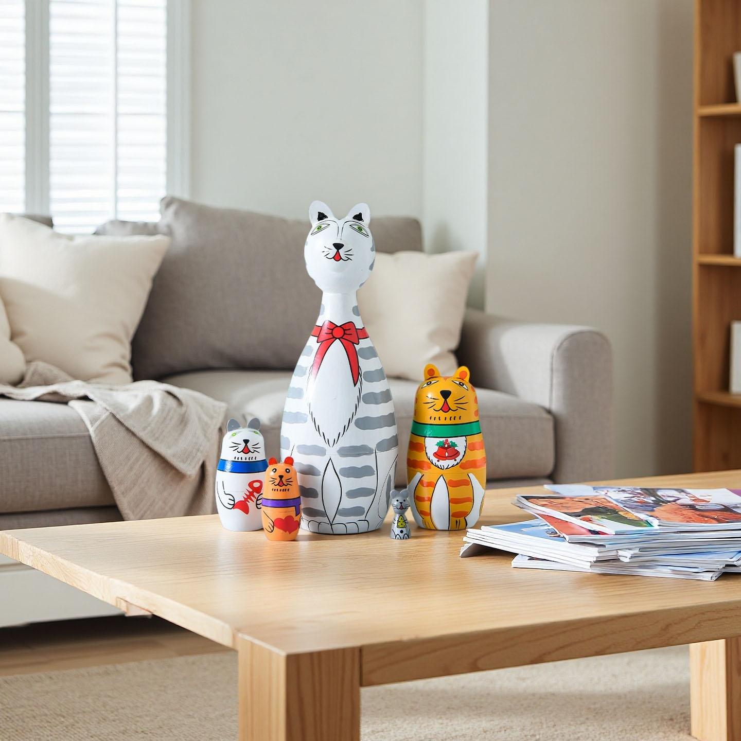 Set of 5 Cat Nesting Dolls - Adorable Handmade Wooden Matryoshka Stacking Cats Toys for Children, Kids & Cat Lovers - Cute Figurine and Display Ornament for Home Decor, Office Desk, Bookshelf - Unique Decorative Statue Gift for Christmas and Birthday