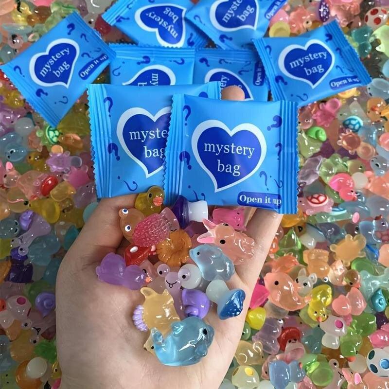 10pcs/30pcs Surprise Resin Blind Bags, Mini Resin Animals, Glow-In-The-Dark Resin Animal Ornaments, Creative, Decorative Decorations, Miniature Landscape Decorations