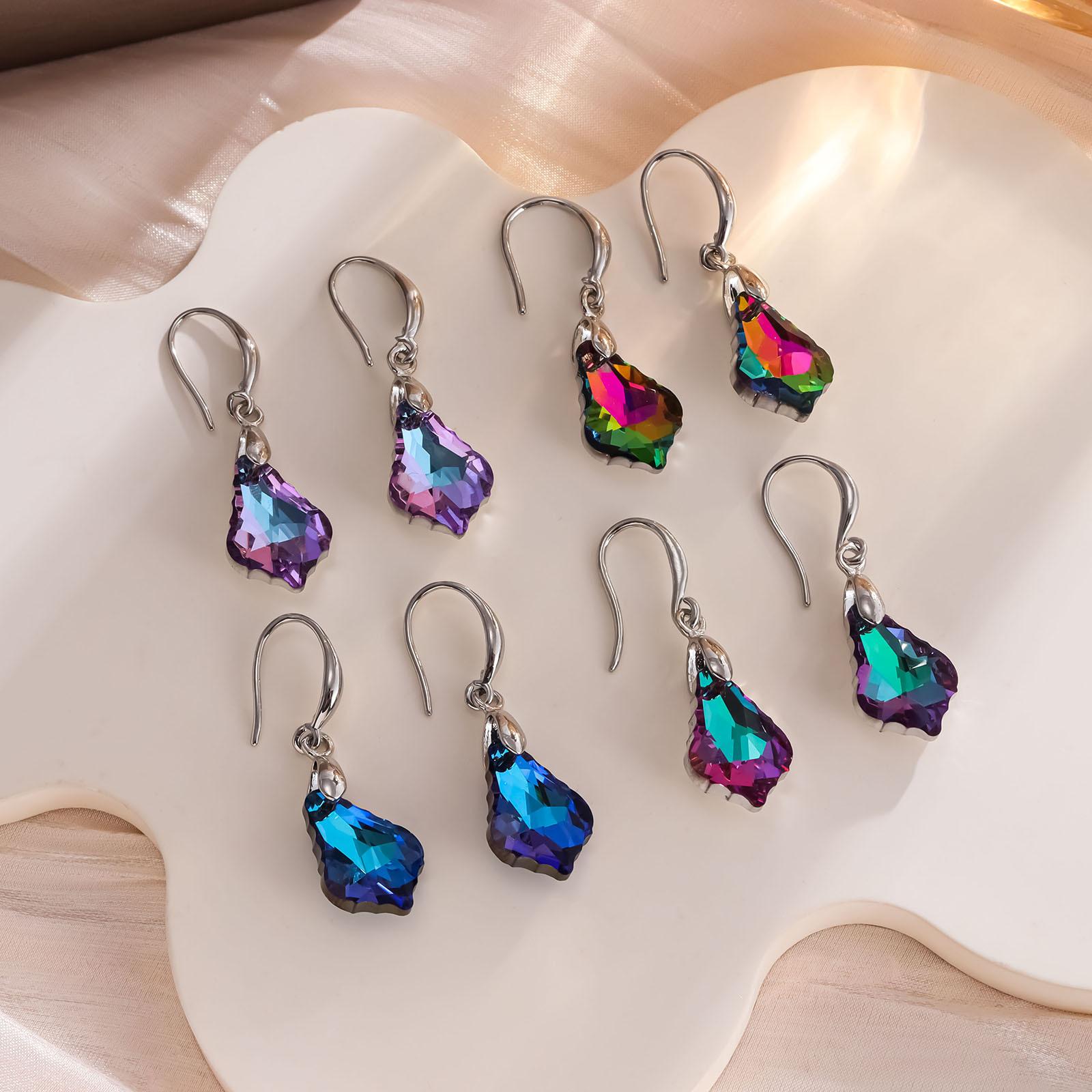 European and American fashionable imitation crystal jewelry, Baroque maple leaf earrings and pendants