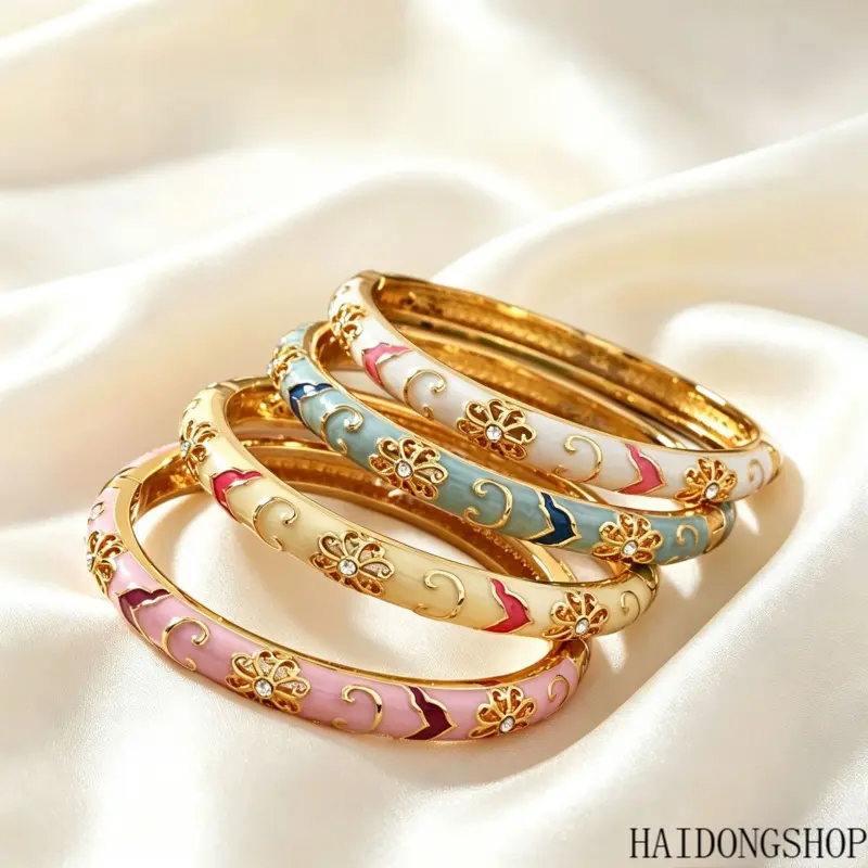 New Chinese Style Enamel Cloud Pattern Hollow Out Open Cuff Bangle with Inlaid Rhinestones for Women & Teen Girls Vintage Cloisonne Wrist Accessory, Elegant Oriental Cultural Keepsake Design, Nickel-Free Hypoallergenic Polished Alloy with Comfort Adjustab