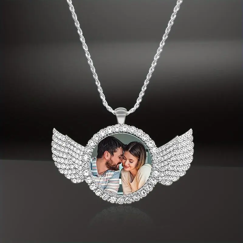 2025 Fashion Trend Personalized Photo Memorial Necklace with Angel Wings Pendant for Father's Day, Mother's Day, Birthdays & Anniversaries