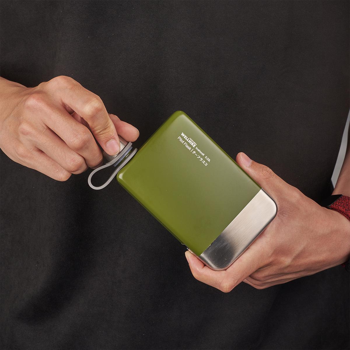 Outdoor Camping 304 Stainless Steel Portable Outdoor Flat Wine Bottle Camping Fuel Coal Oil Alcohol Coffee Pot