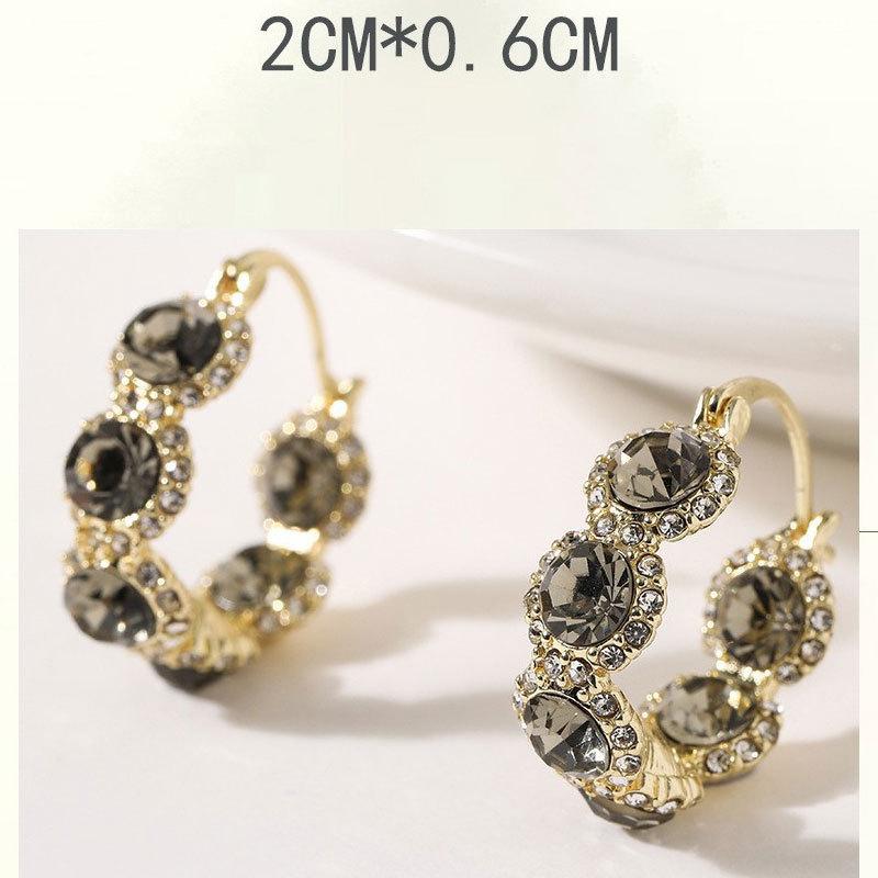 Gray diamond earrings, suitable for women, ultra-bright crystal earrings, light luxury style, elegant and fashionable earrings