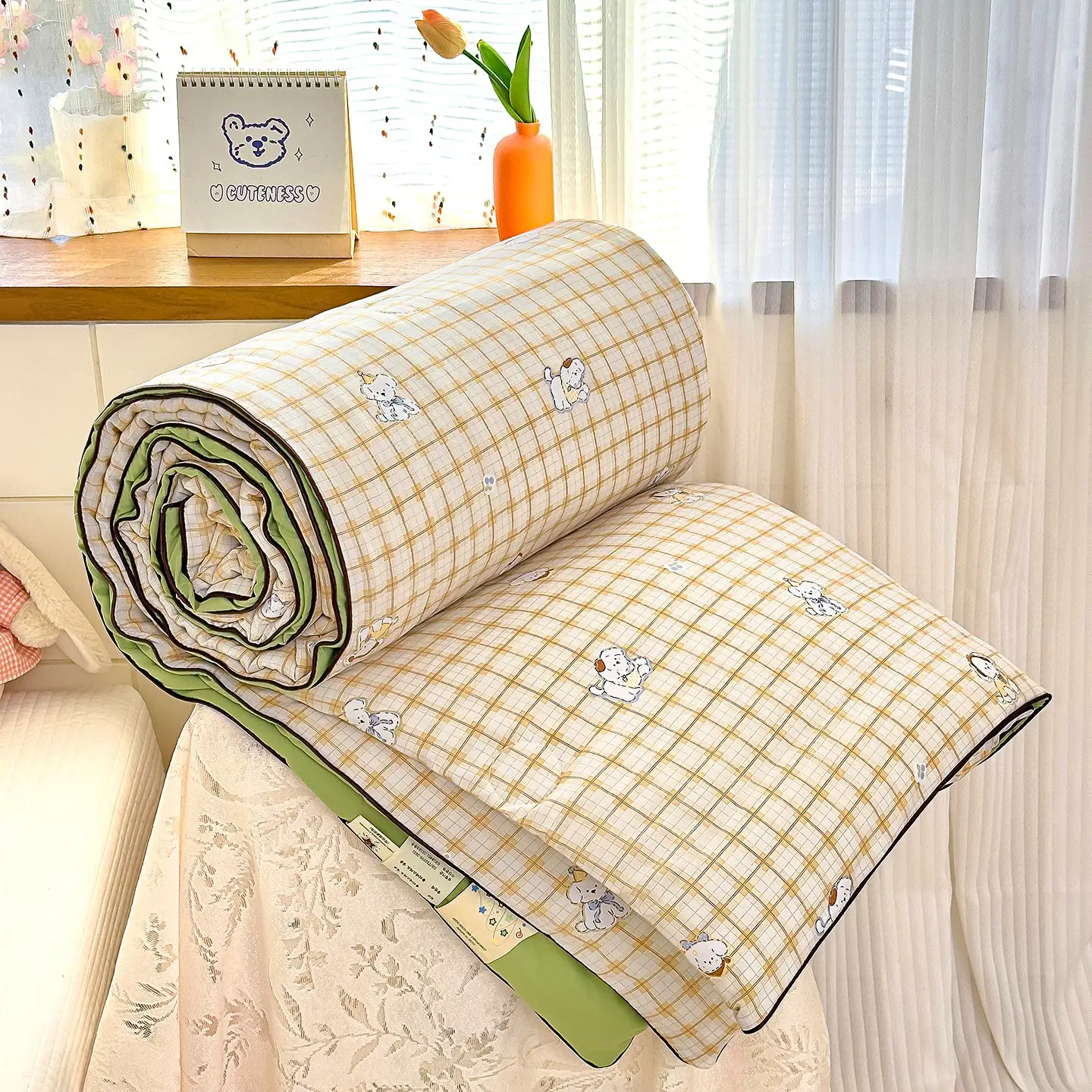 Dog Print Summer Quilt, Ultra Soft Skin-Friendly Air Conditioning Blanket, All-Season Bedding for Bedroom and Living Room