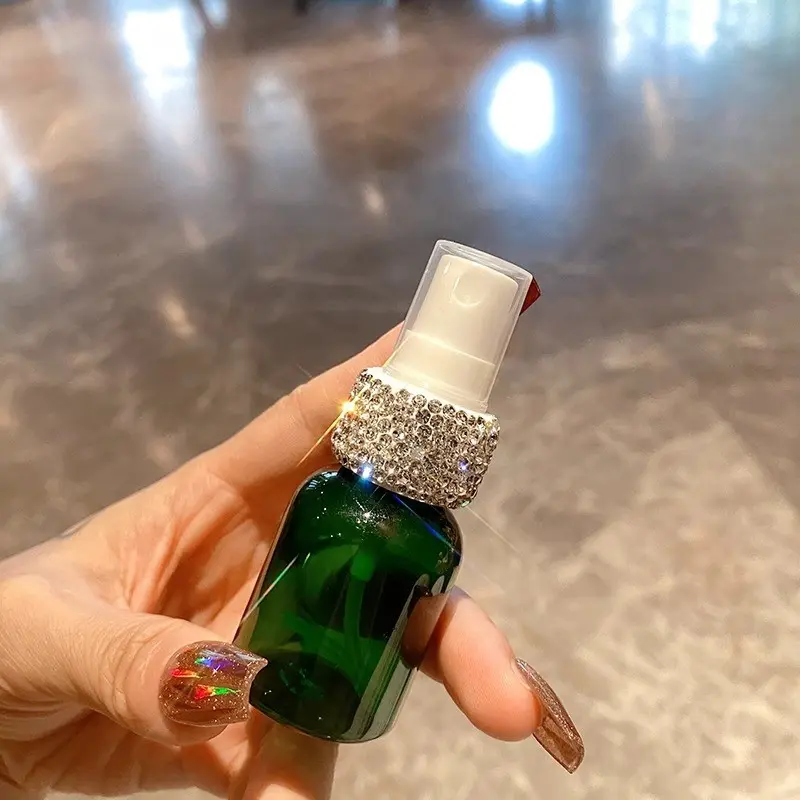 High-End 1pc Perfume Spray Bottle, Sparkling Artificial Rhinestones, Portable Compact Makeup Dispenser, Creative Press-On Sprayer, Small Empty Bottle Gift for Women