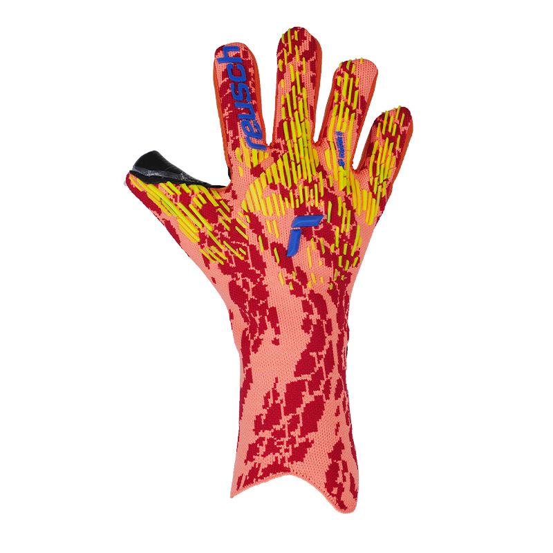 soccer accessories Football goalkeeper gloves, thickened latex, wear-resistant, breathable, non-slip, goalkeeper gloves, protective gear for adults and children, training equipment how to kick a soccer ball