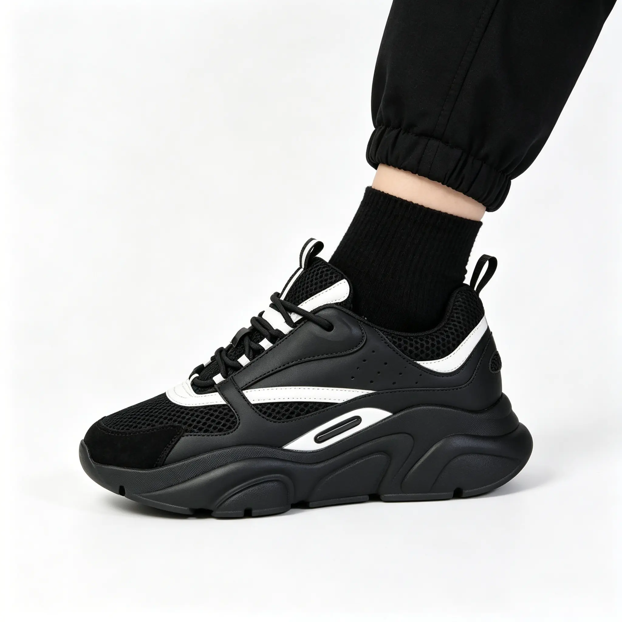 2026 Trendy 2-Tone Black White Mesh Platform Sneakers - Lightweight Cushioned Non-Slip Sole Hiking Casual Walking Sports Shoes, Streetwear Daily Footwear, Walking Shoes, Athletic, Women