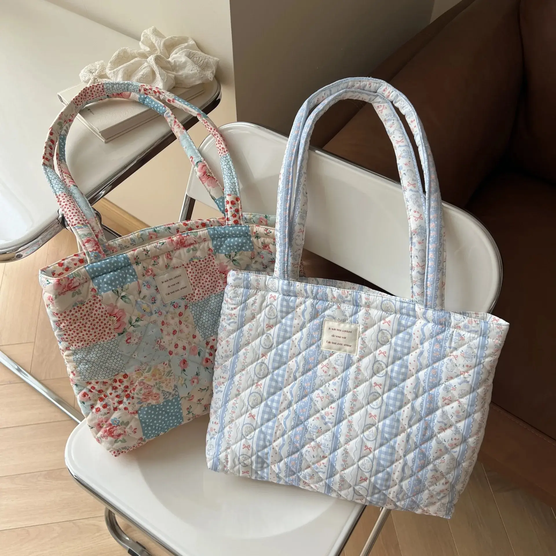 Women's Large-Capacity Single-Shoulder Tote Bag, Lightweight Portable Soft Cotton with Floral Design, Ideal for Daily Use by Mothers