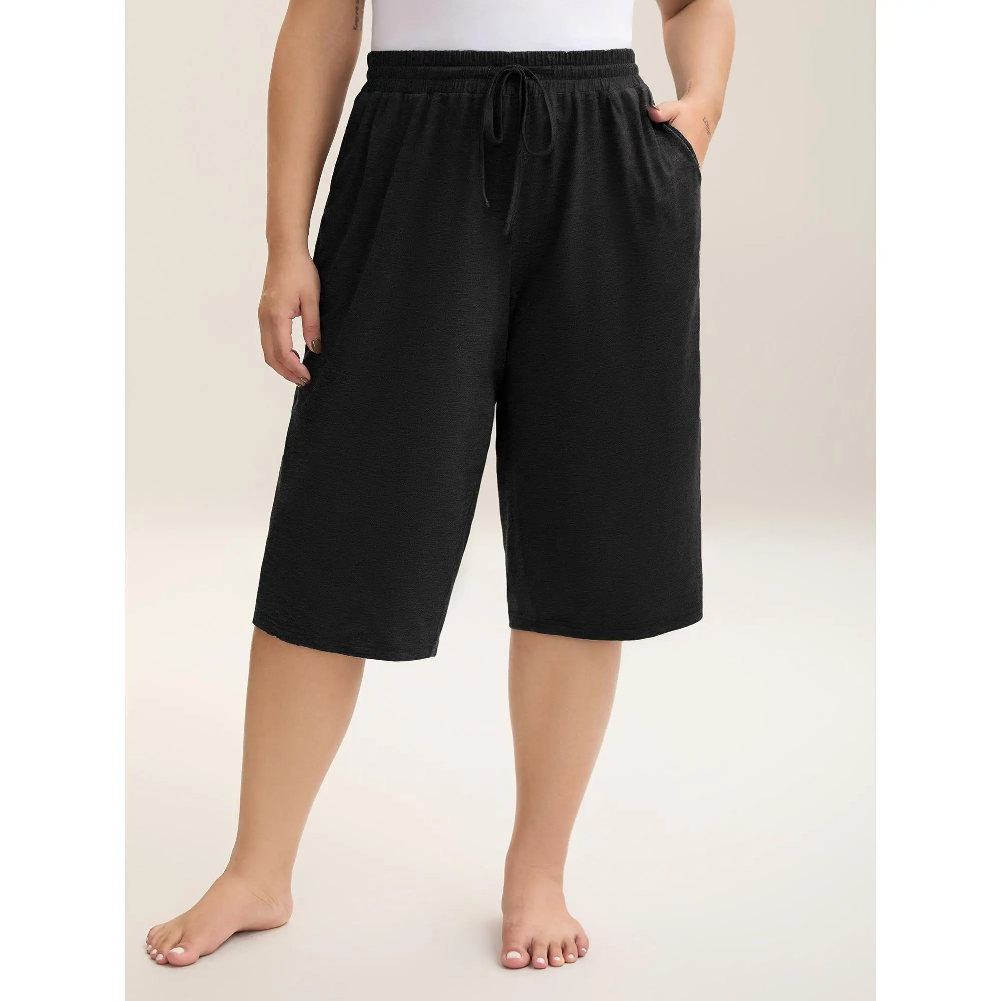 BLOOMCHIC Plus Size High Waist Wide-Leg Capri Lounge Pants - Cozy Knit Pull-On Baggy Pants with Pockets, Drawstring Adjust, M-6X, 2026 Casual Minimalist Plussize Clothes for Women, Fall Pick