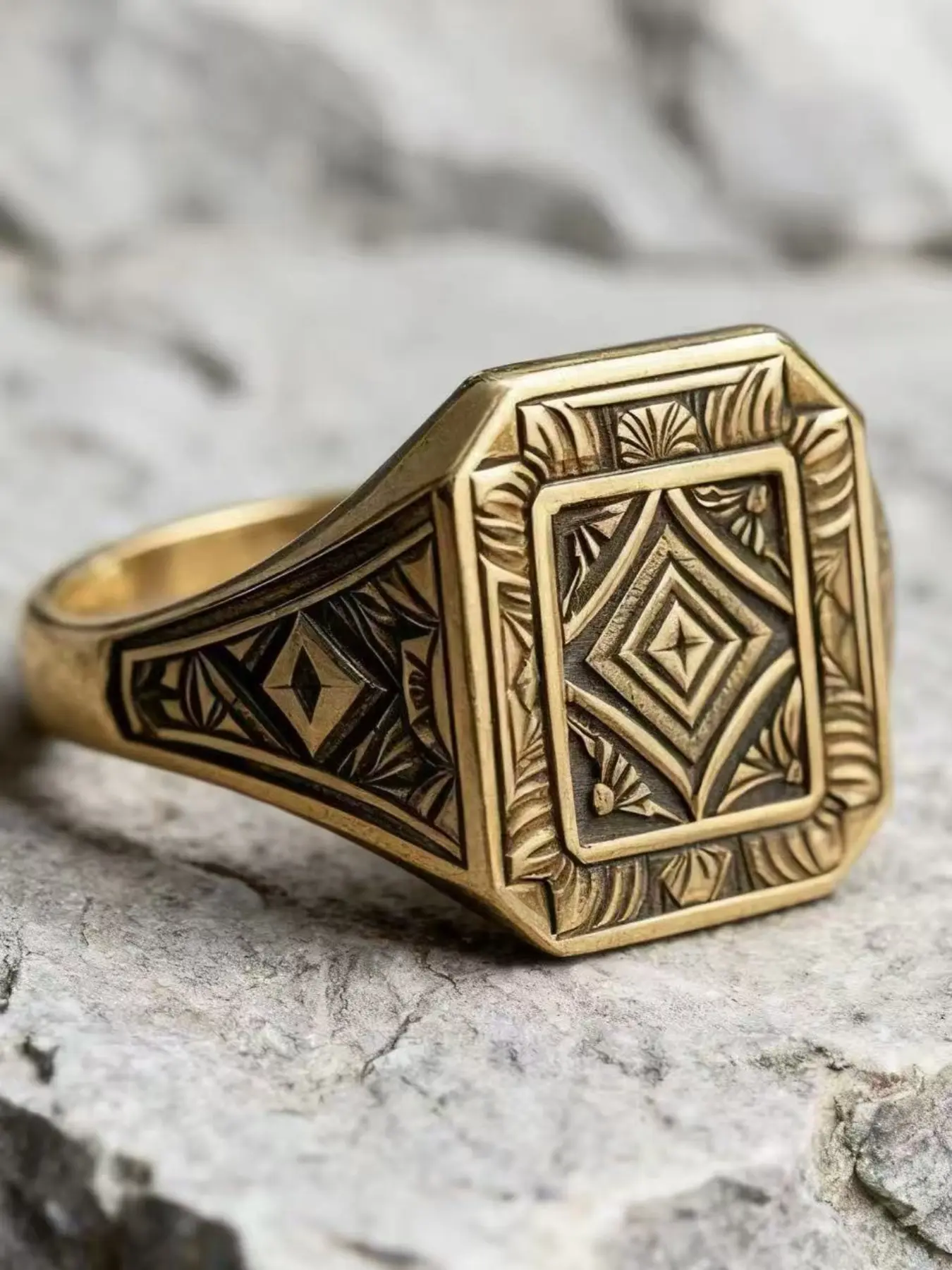 New Eco-Friendly Alloy Ring, Vintage Men's Engraved Pattern Ethnic Style Accessory, Unique Fashion Jewelry Gift