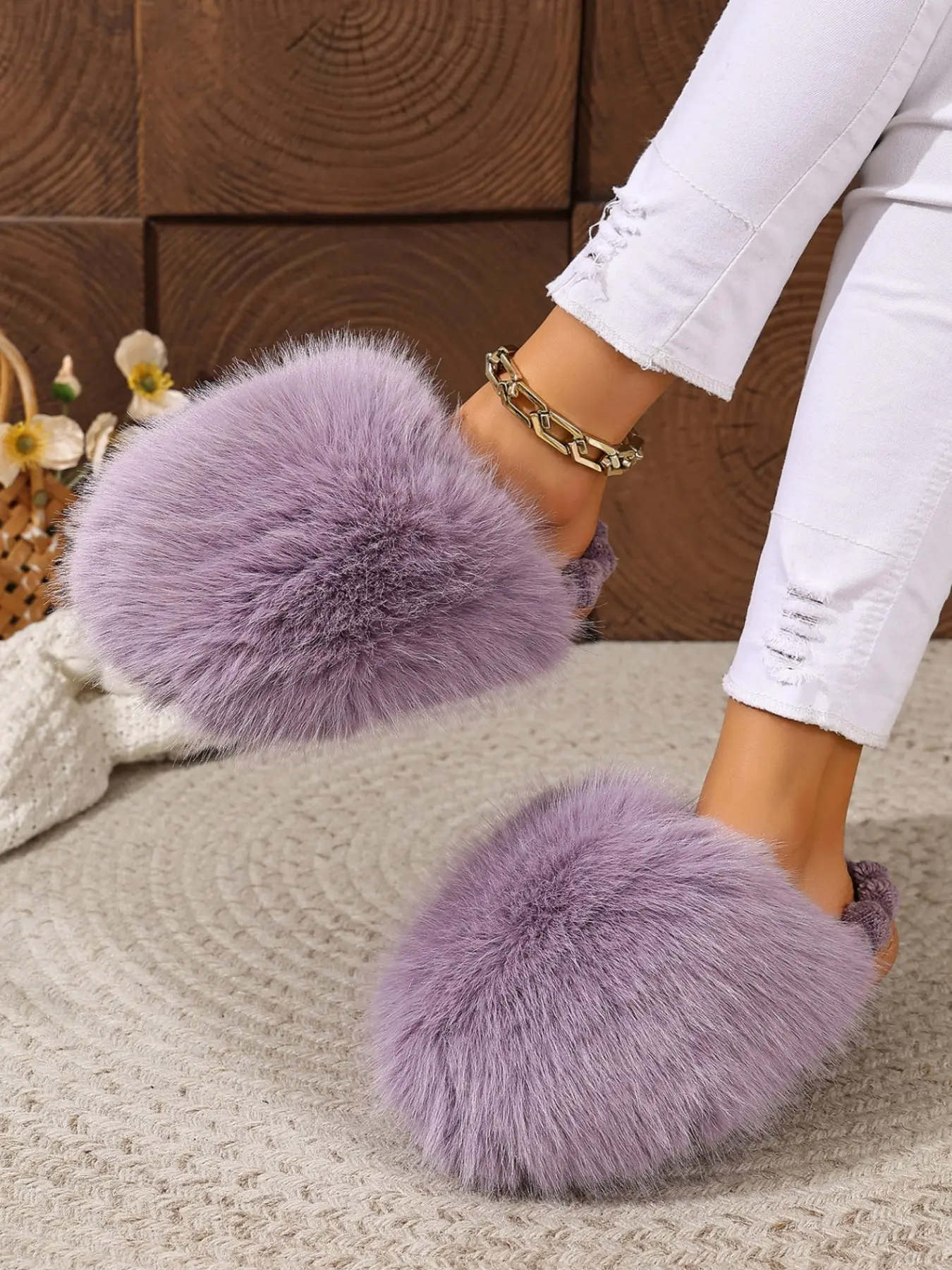 Cozy Plush Slippers, Warm Home Shoes, Extra Large Fluffy Long Hair, Soft and Comfortable, Perfect for Home and Outdoors, Casual Textile Shoes
