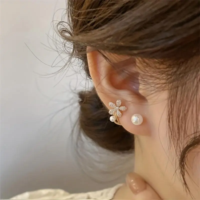 Stud Earrings Elegant Classic Style Flower With Artifical Pearl Inlaid 18K Golden Plated Gifts For Women Girls Daily Casual