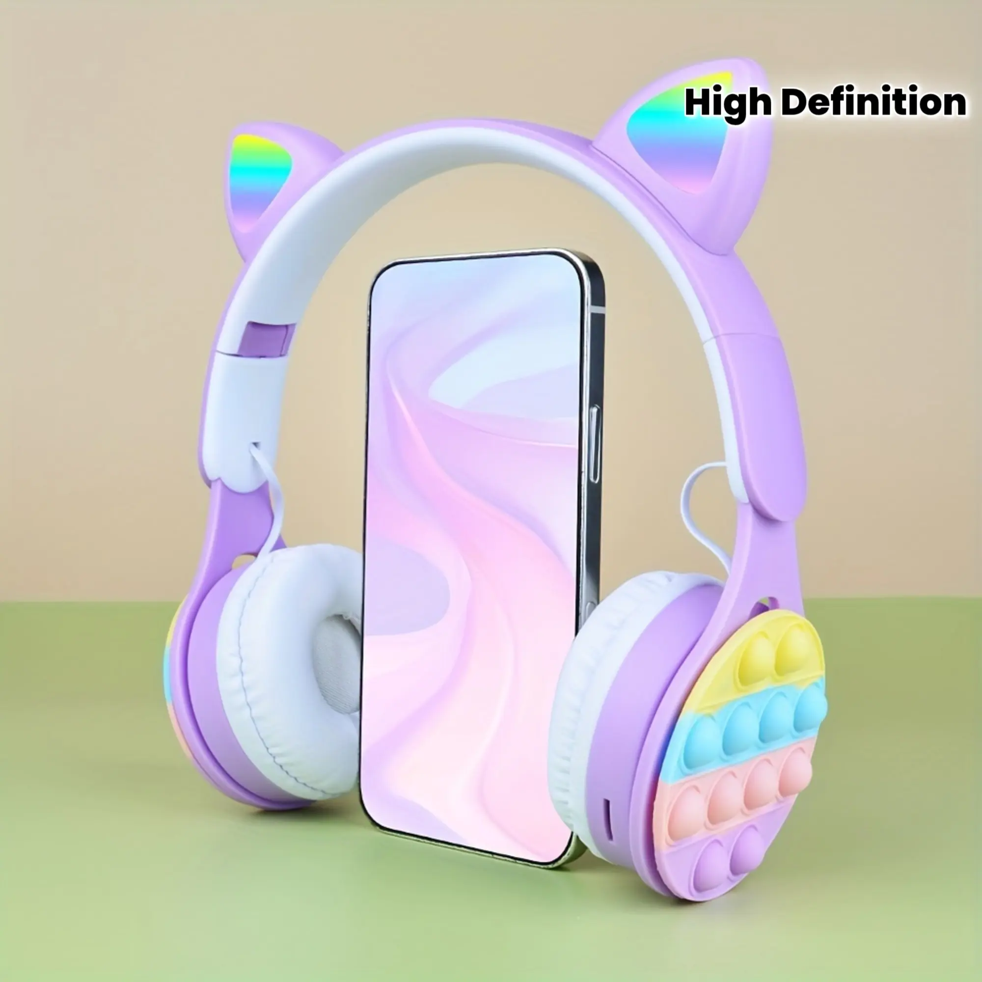 Pink-White Closed-Back Wireless Cat Ear Gaming Headset, Button Control, Rechargeable Lithium Battery, Vibrant LED Lights, Heavy Bass, High-Definition Calls, Tablet Compatible Plastic Indoor Leisure Headphones, 150Mah