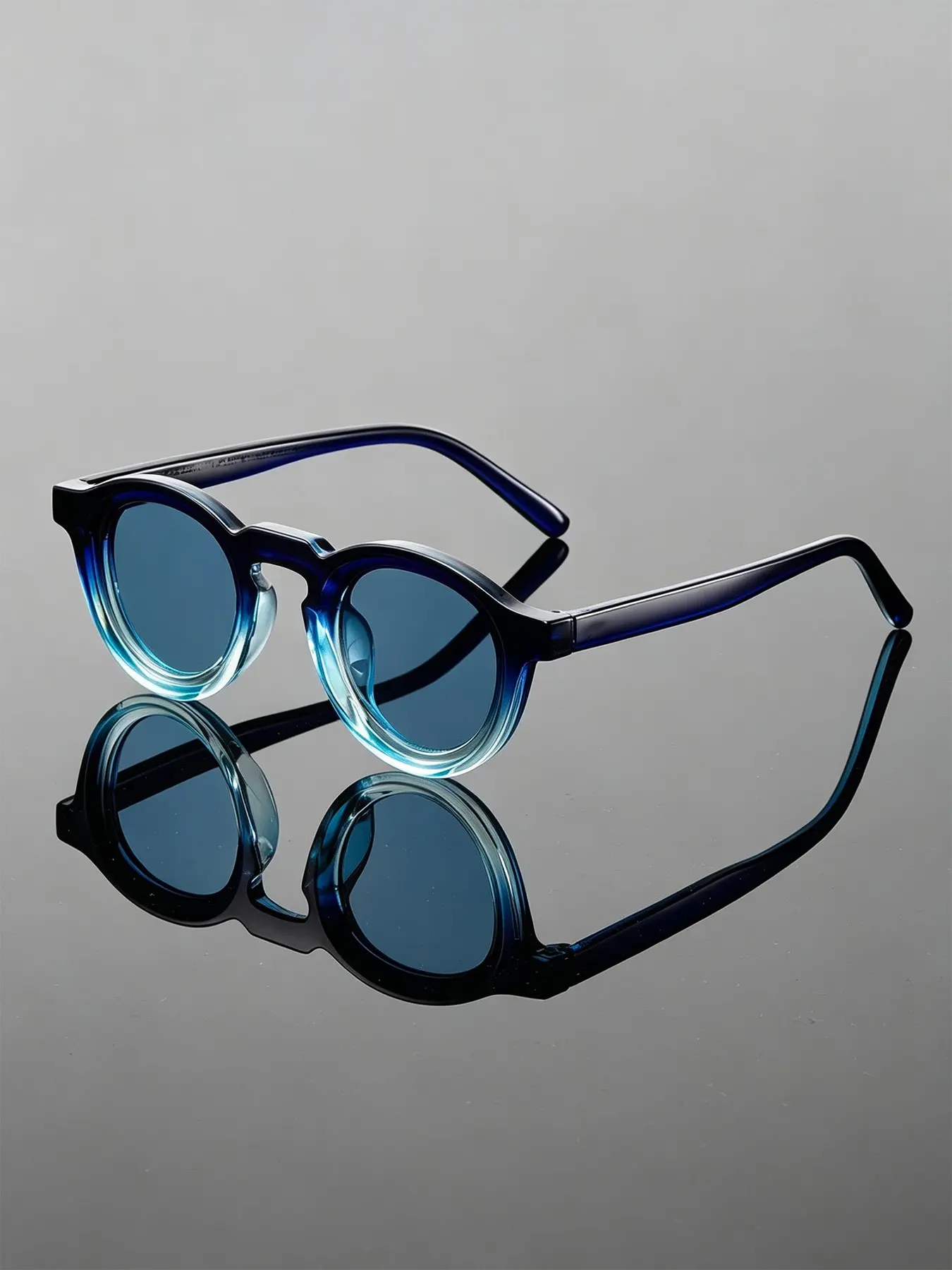 Vintage Round Small Frame Sunglasses, Unisex Funny Fashion Shades, Perfect for Holidays, Travel, Sports, Beach, Driving, Parties