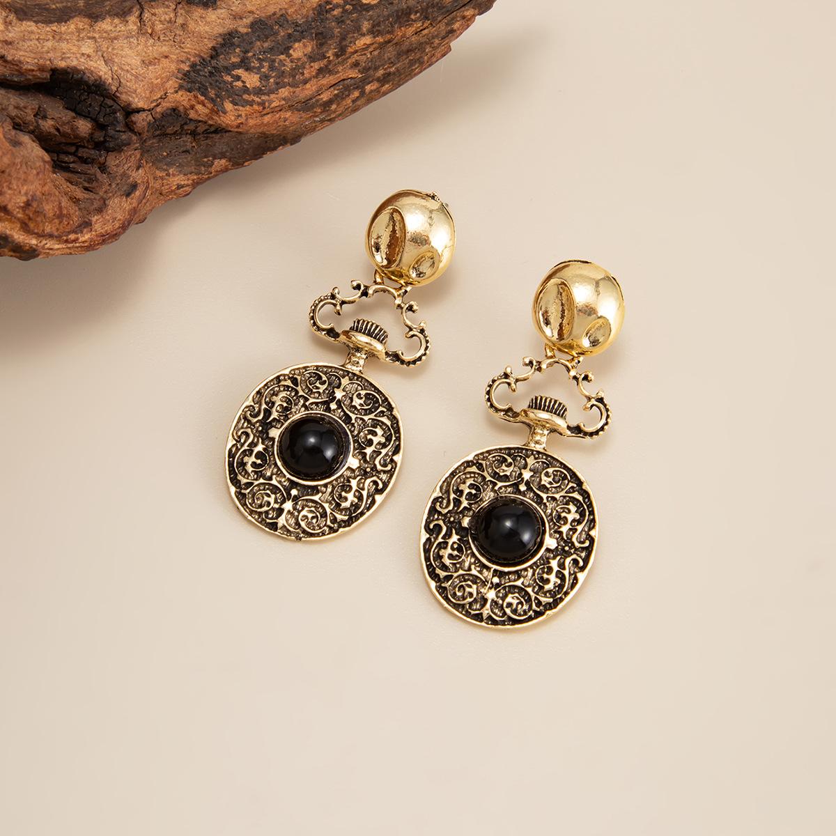 French Vintage Hollow Floral Disc Earrings – Fashionable Geometric Rhinestone Long Tassel Earrings