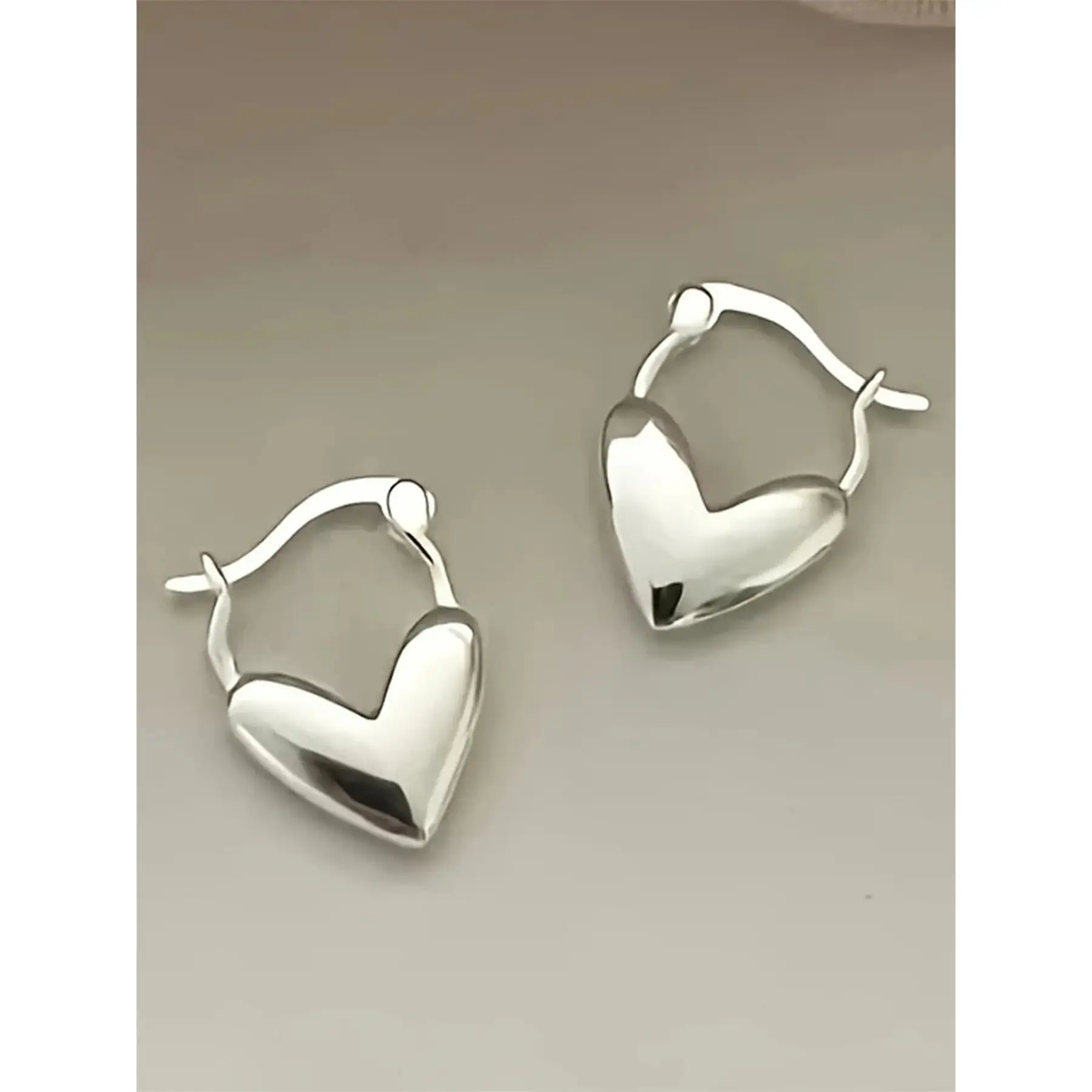 Dainty Heart Dangle Earrings for Women, Romantic Coquette Drop Jewelry, Lightweight for Valentine's Day, Evening & Date Night, Romance, Drop Earrings, Girly Feminine Jewelry, Birthday, Female, Party, Steel Plastic, Everyday, Silver, Stainless Steel