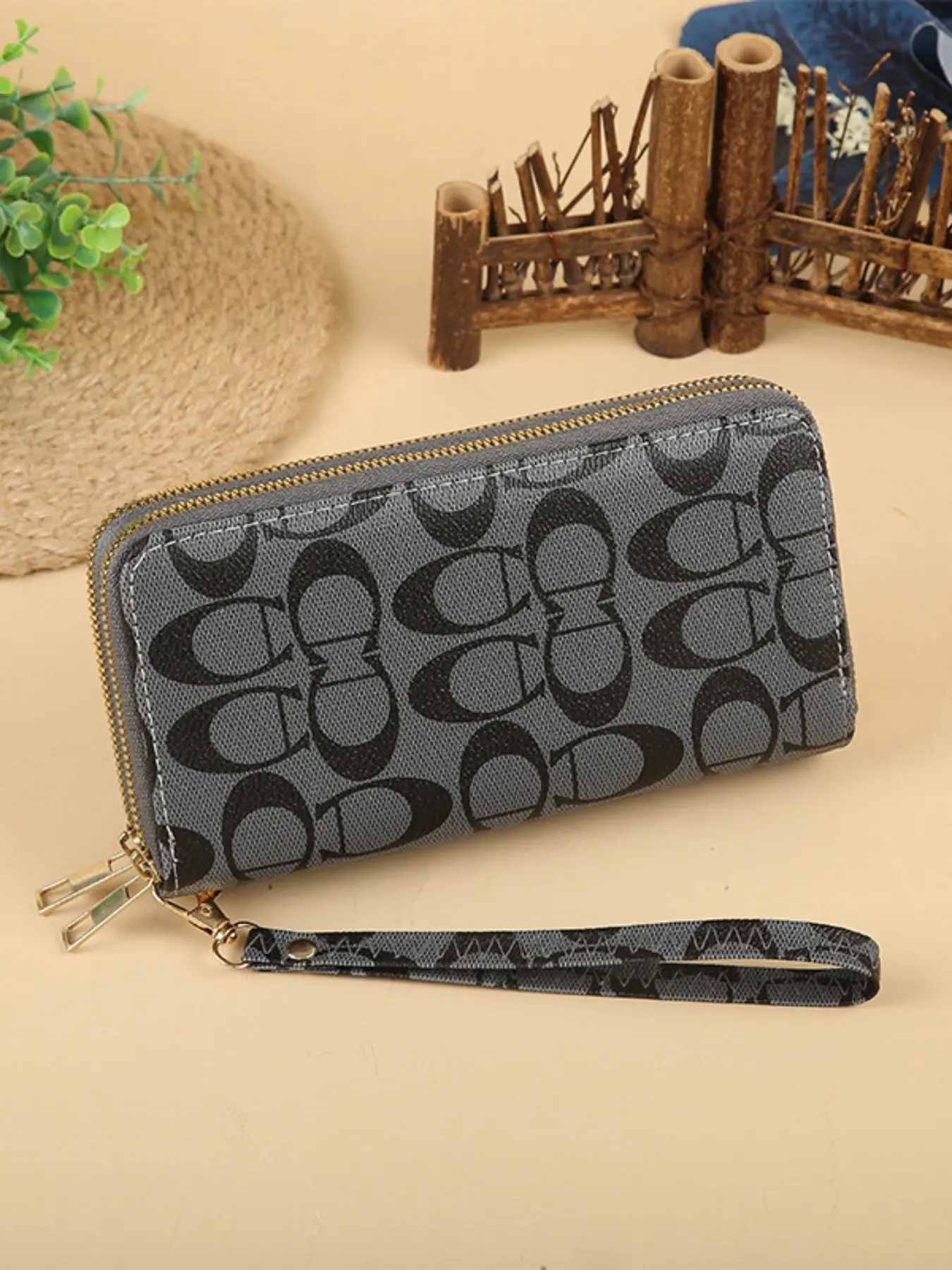 Double Zipper Wallet Card Holder, Secure Storage Solution, Durable Design, Ideal for Daily Use, Compact & Convenient Access