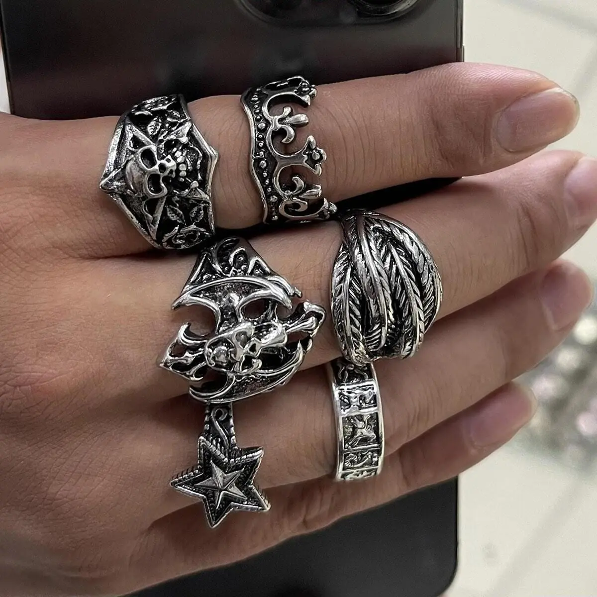 6pcs Vintage Silver Color Punk Ring Set, Unisex Adjustable Thick Rings, Boho Gothic Style, Skull Snake Star Y2K Finger Rings, Dark Aesthetic Rings