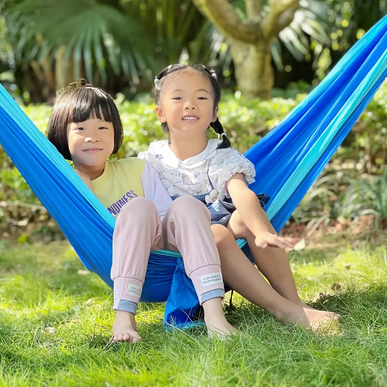 [Outdoor Hammock] CUORETOUR Brand Genuine Outdoor Hammock, 270*140cm, Nylon Ultra-Light Material, Portable Design with Adjustable Straps for Quick Setup, Simple to Use for Hiking, Camping, Mountaineering, and Multiple Scenarios, Can Be Spread Out as a Gro